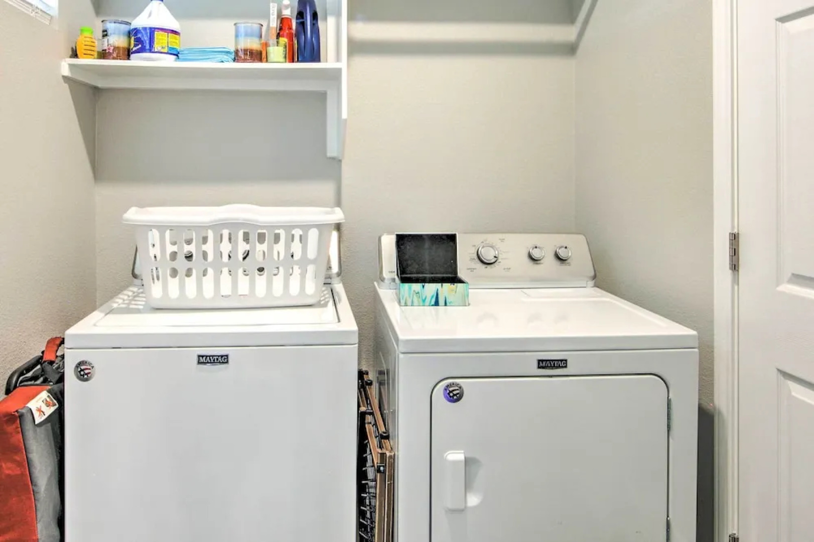 Private Dock & Boat House: Lakefront Mabank Home