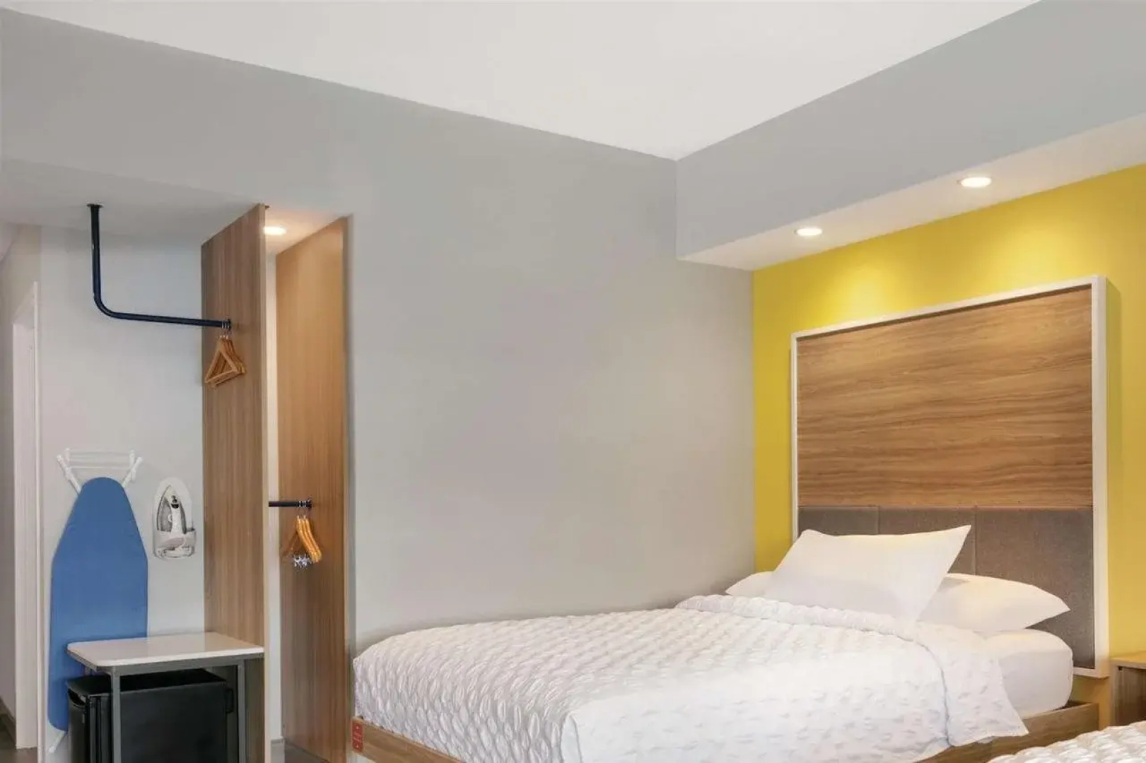 Tru by Hilton Williamsville Buffalo Airport