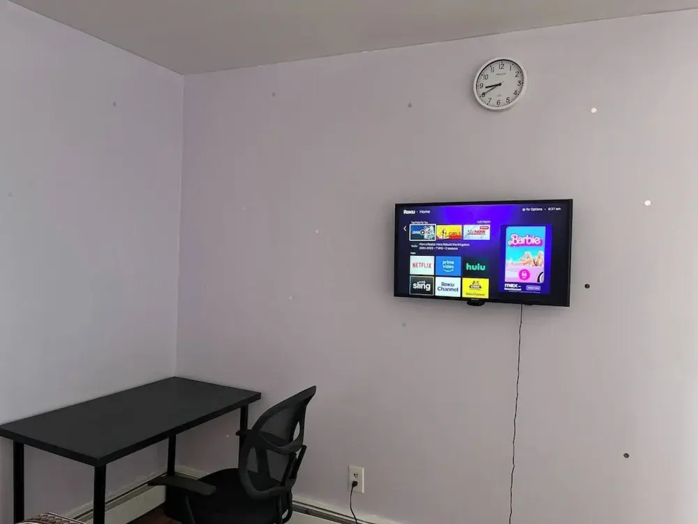 Amazing Three Bedrooms Apartment