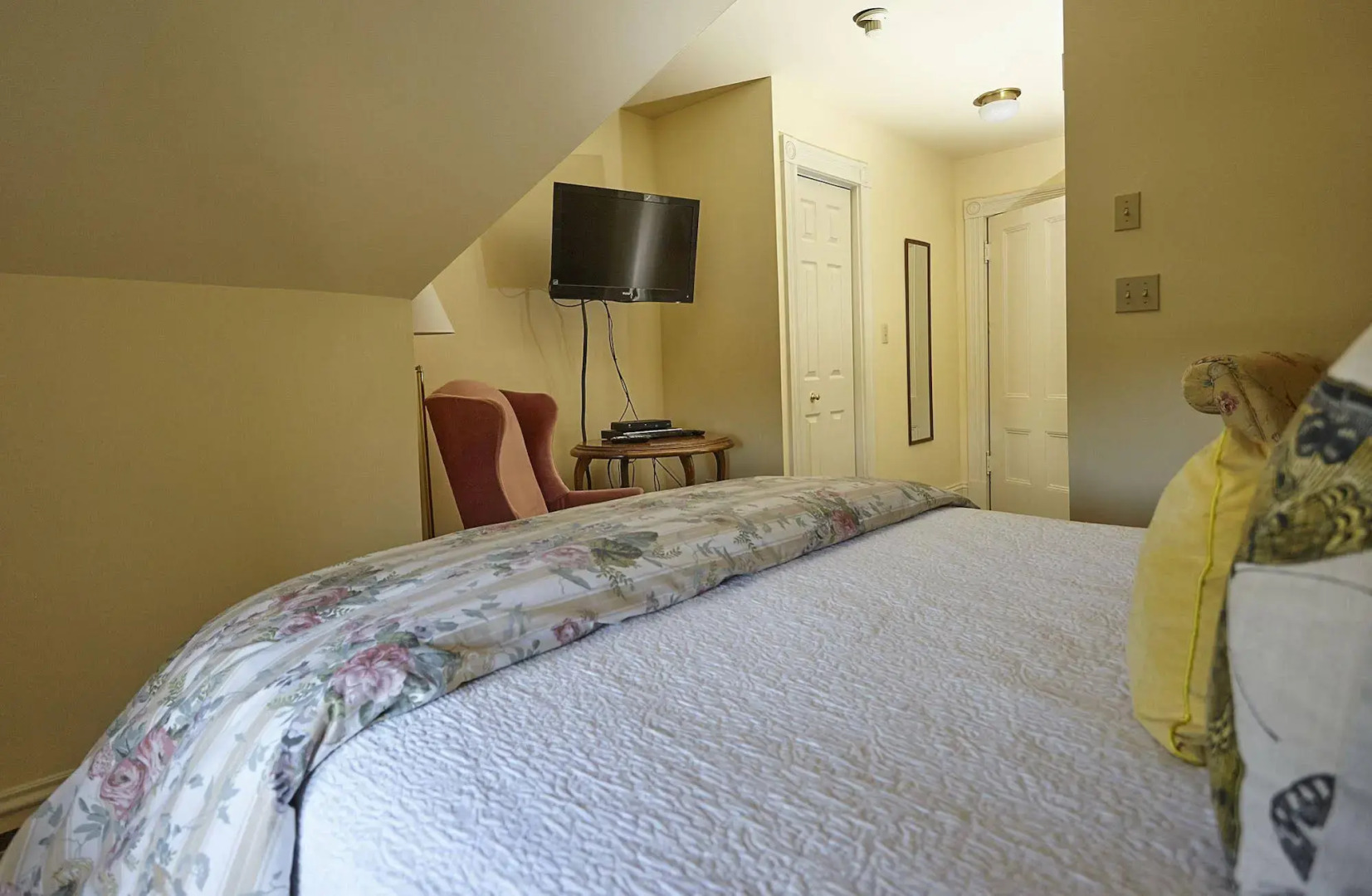 Victoria's Historic Inn