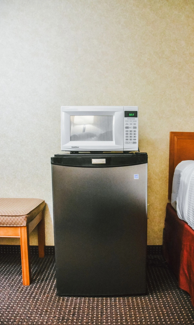 Stony Plain Inn and Suites