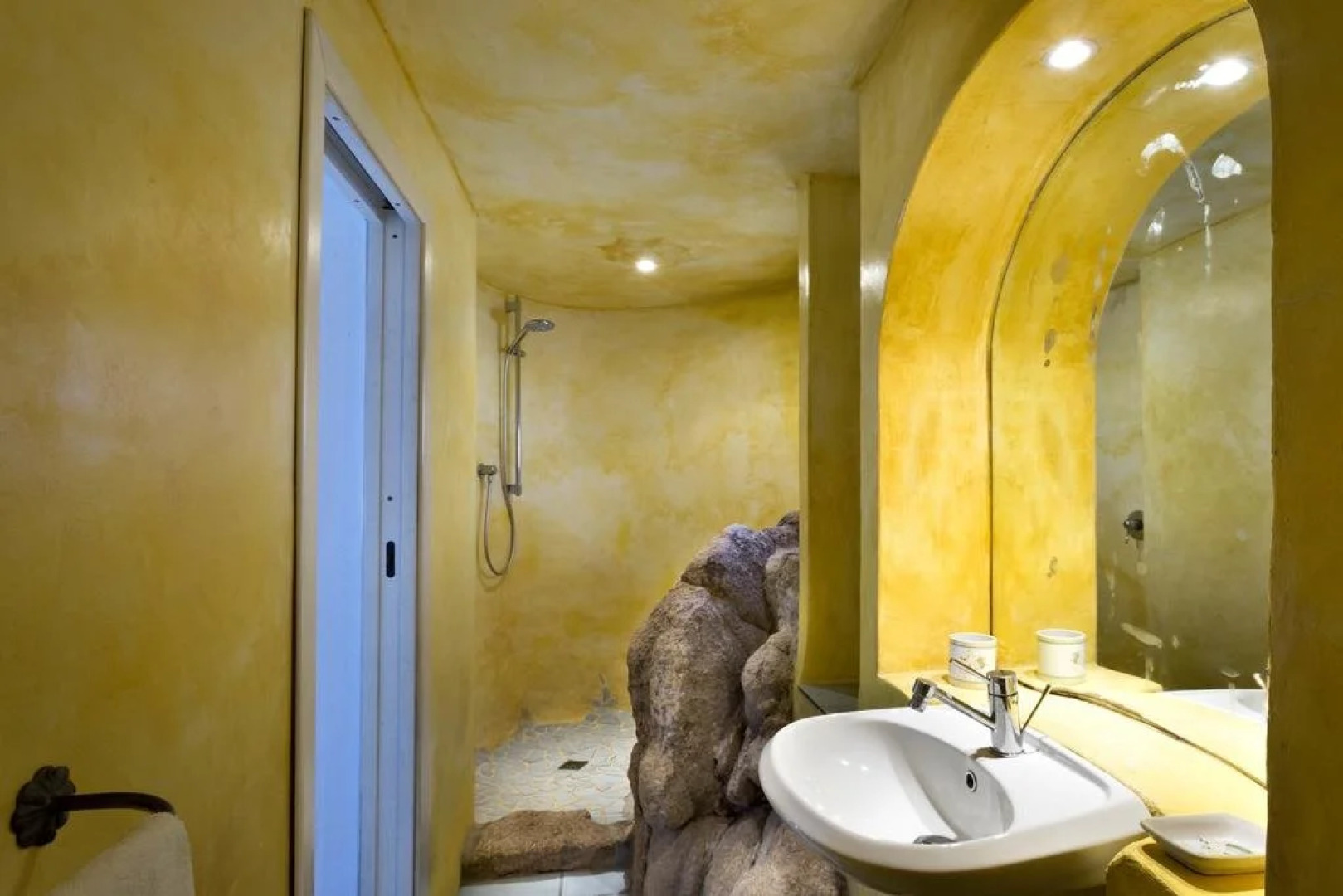 Le Case Di Capriccioli