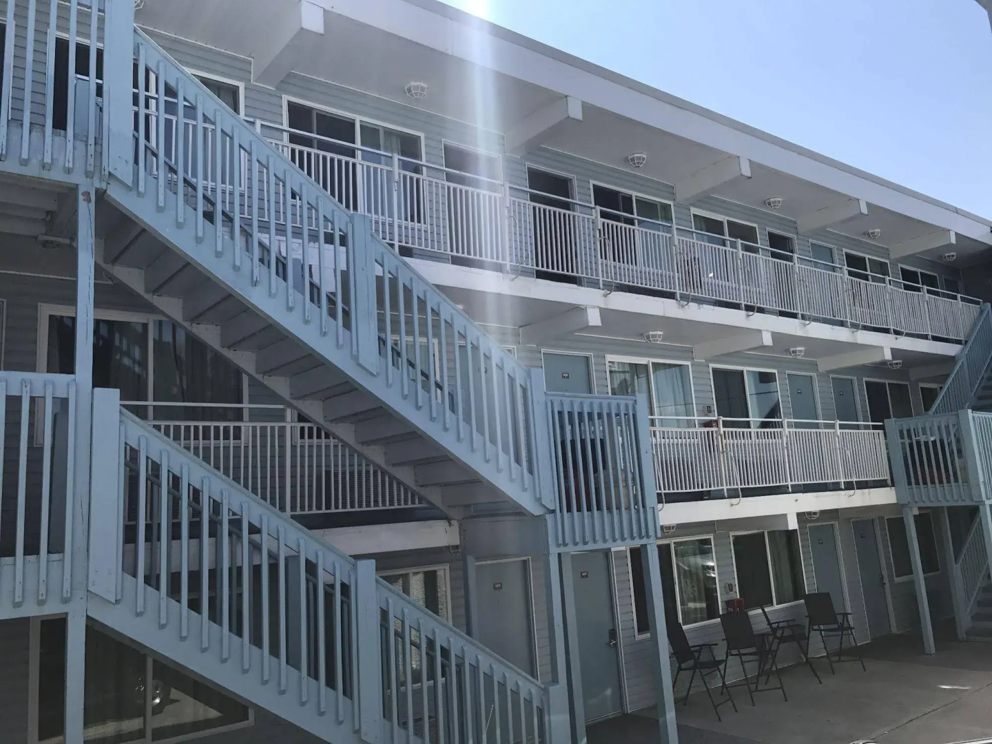 Seaside Sands Inn