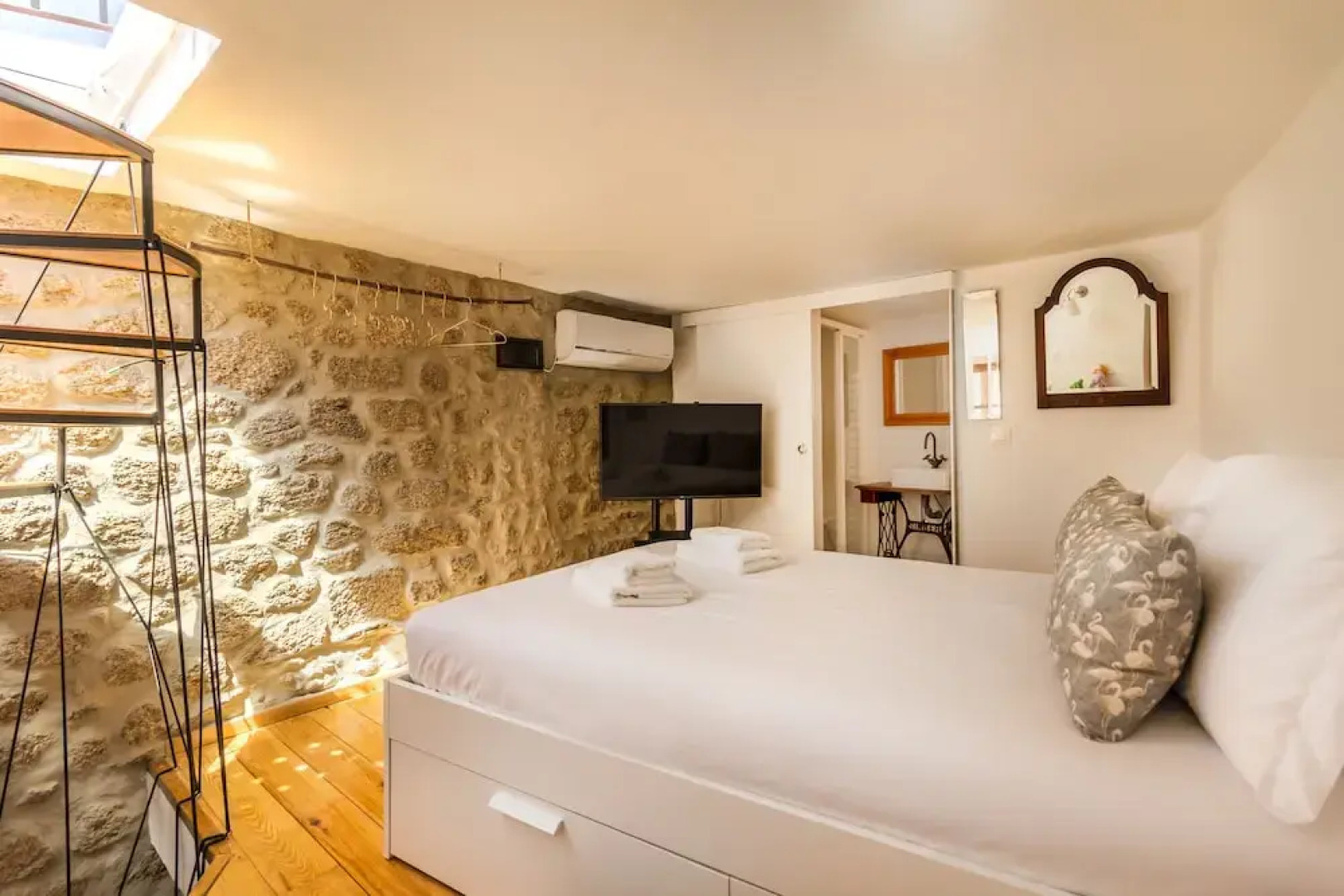 Casa da Pedra - Monsanto