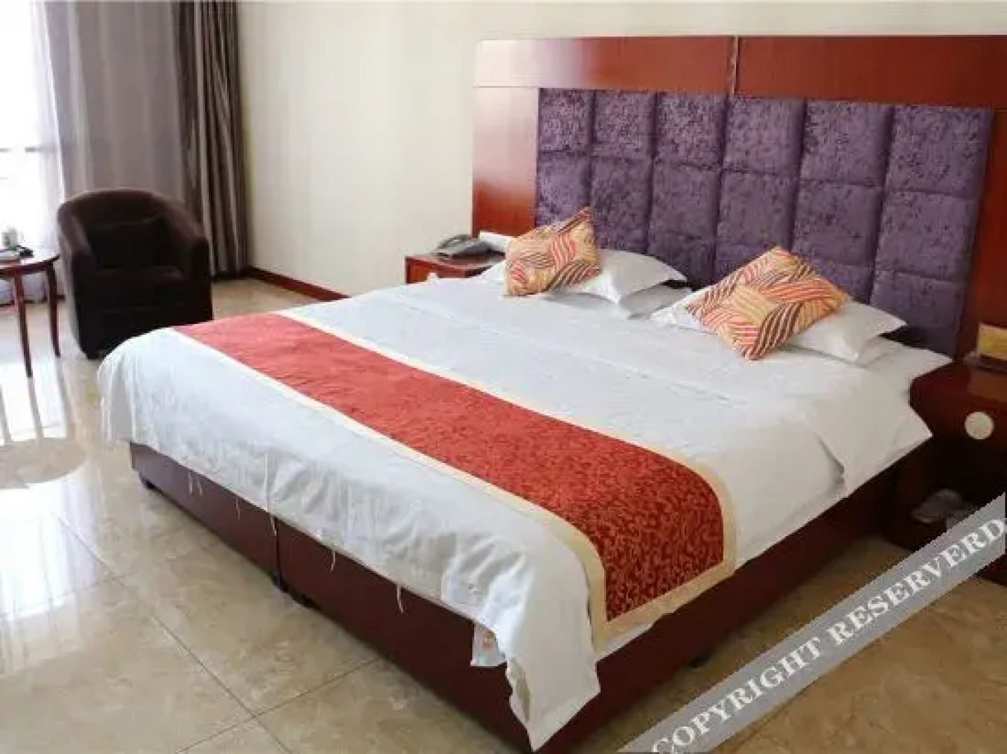 Kerong Business Hotel (Bayaner City Government Linhe Railway Station)