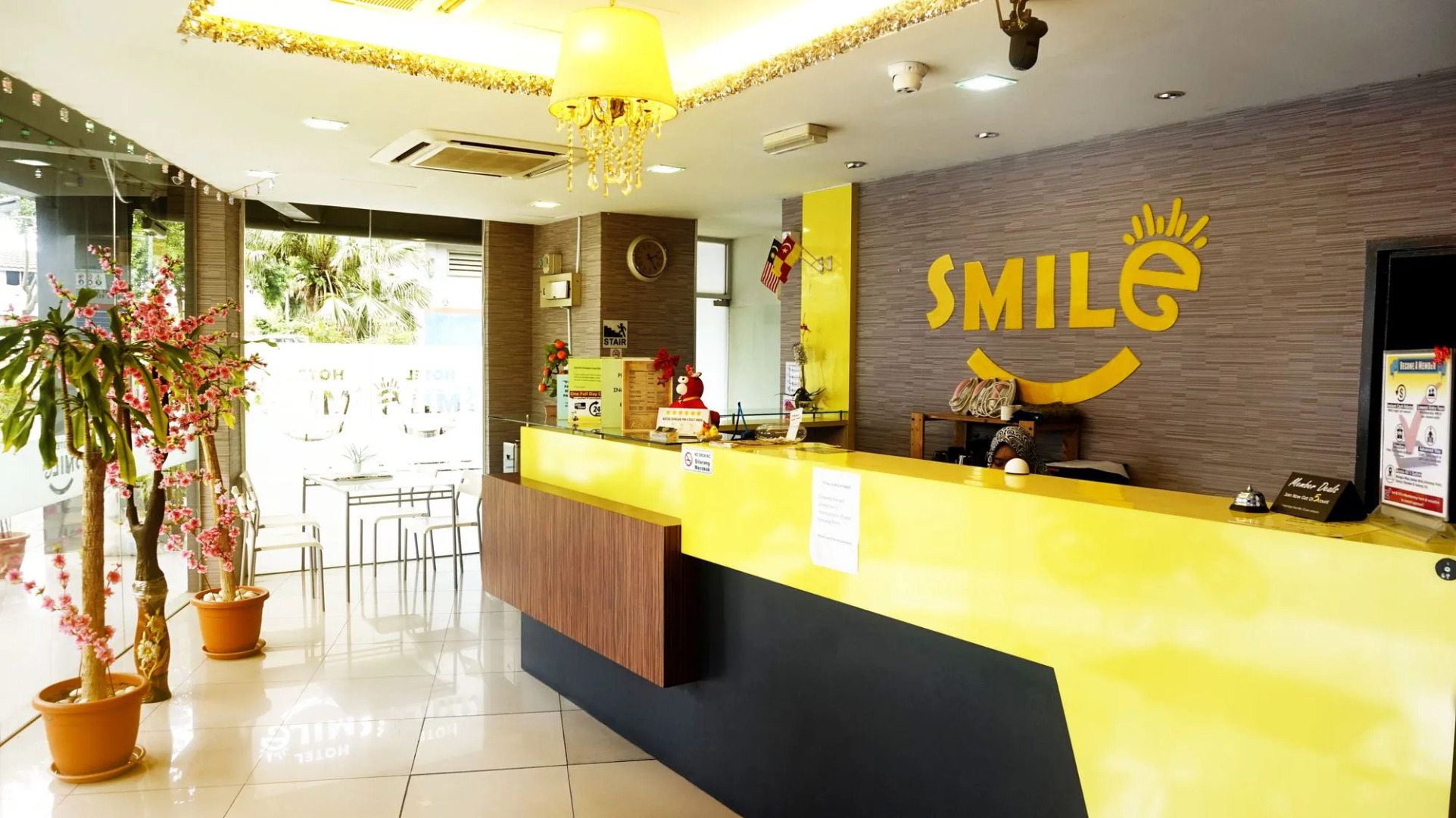 Smile Hotel Selayang Point
