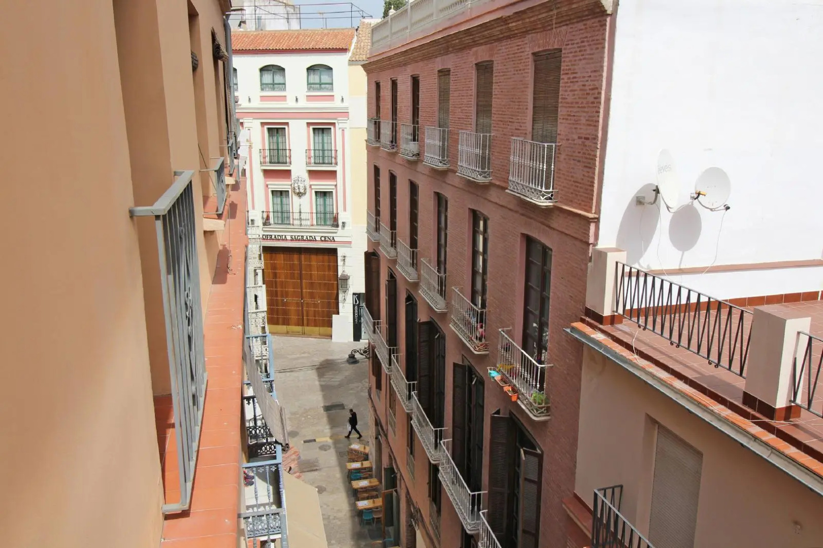 Del Parque Flats - Tribuna