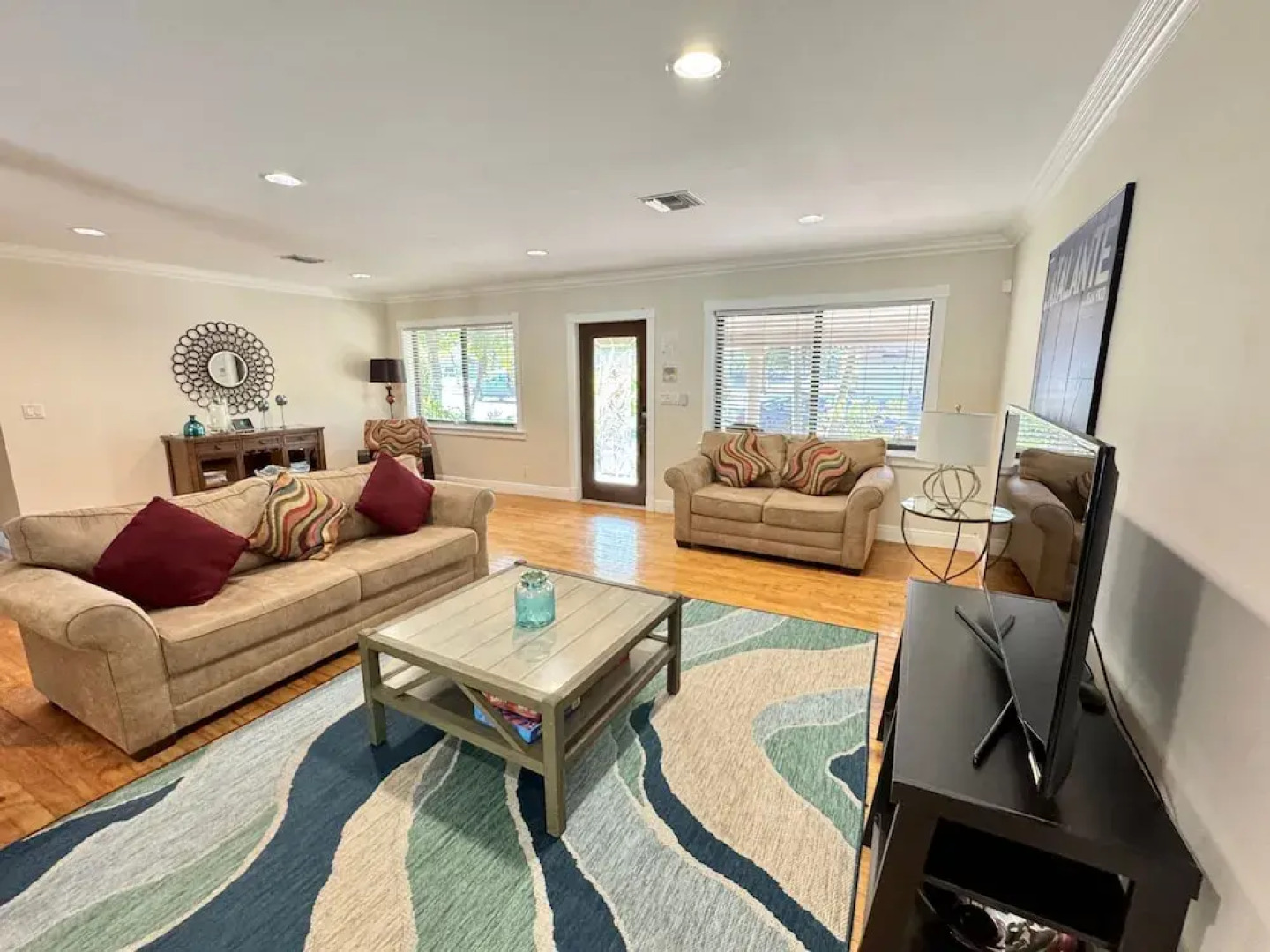 Vidal Manor 4BR Oasis w Pool Cabana- Wilton Dr