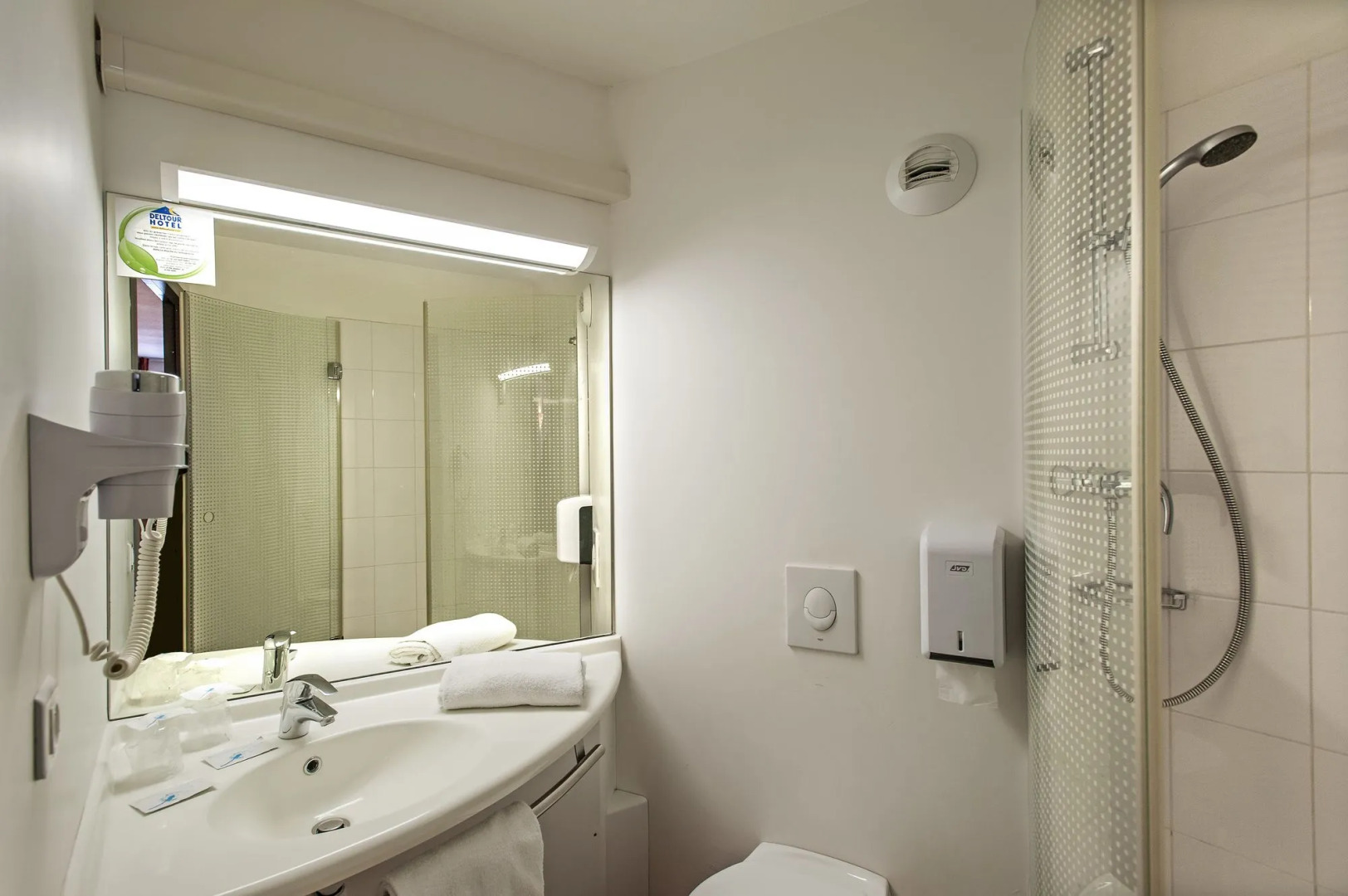 Brit Hotel Confort Montauban