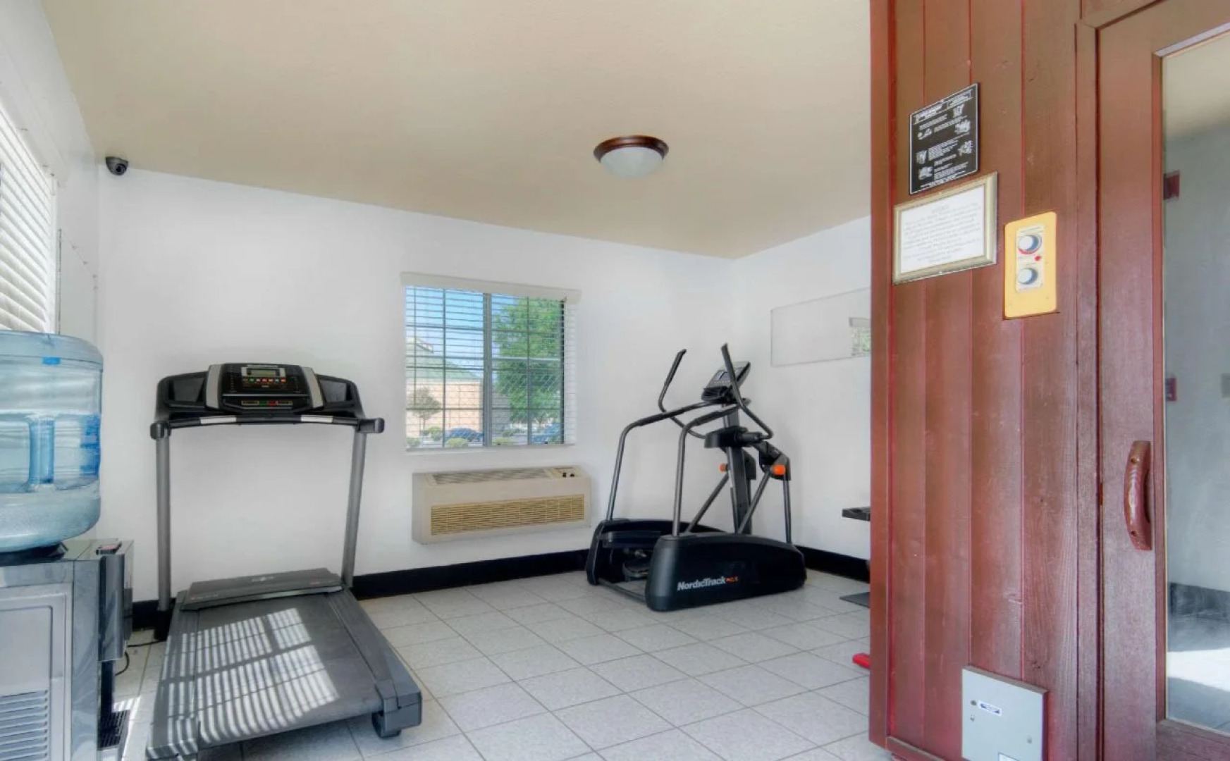 Quality Inn & Suites Tulare