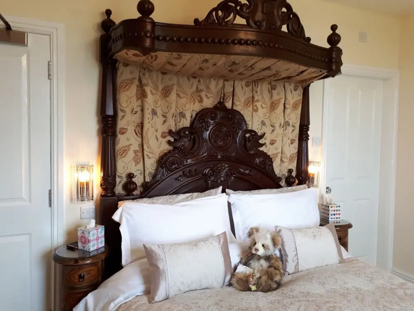 Min Y Don Guest House