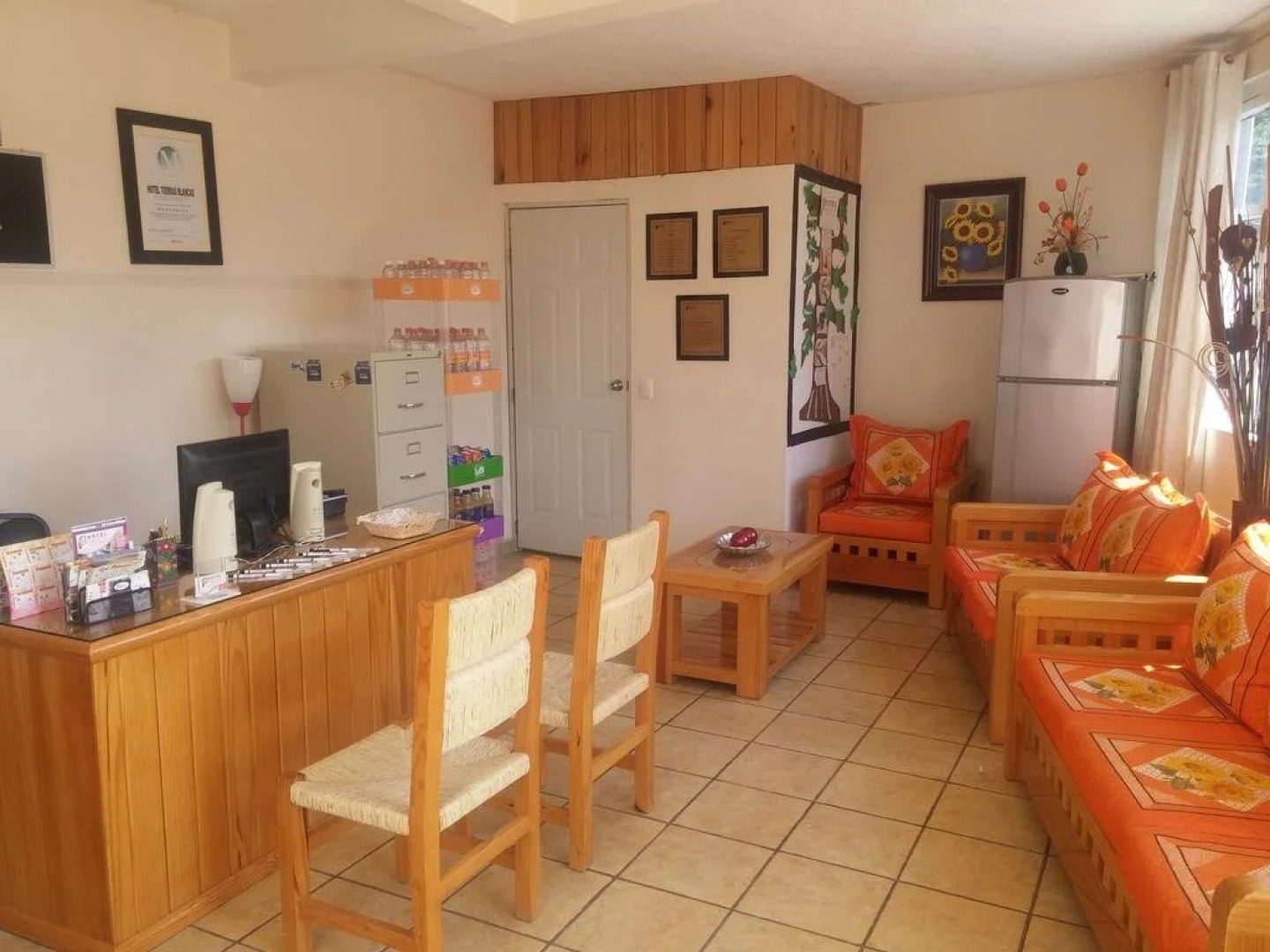 Hotel Tierras Blancas