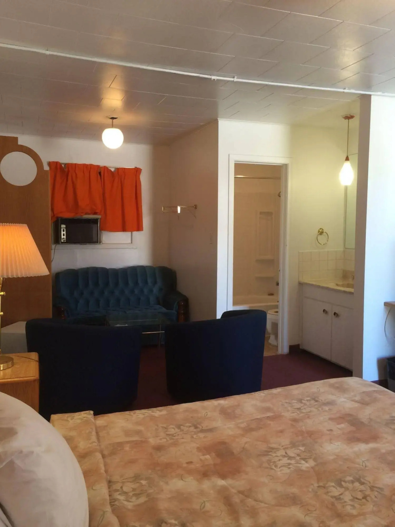 Shady Rest Motel