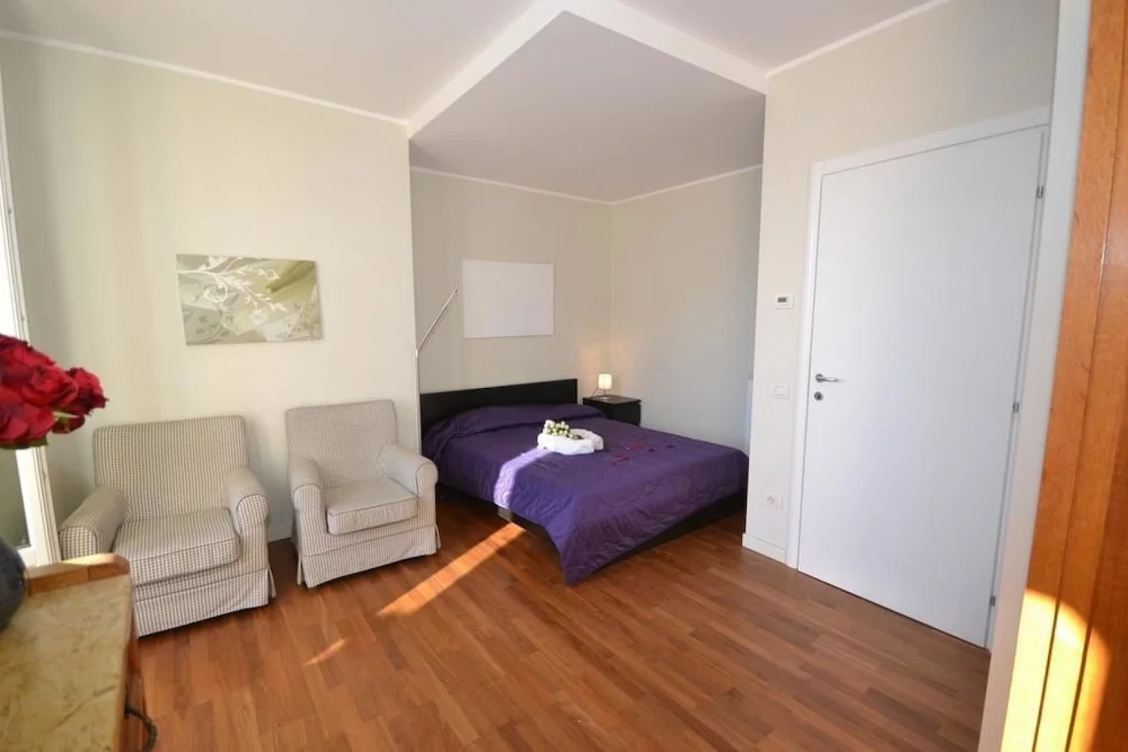 Rodrigo Lakeside Apartments