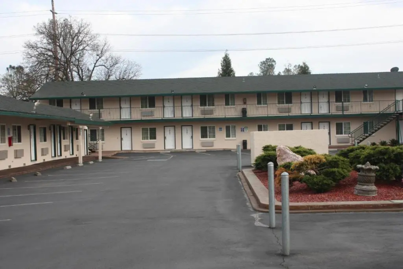Value Inn & Suites