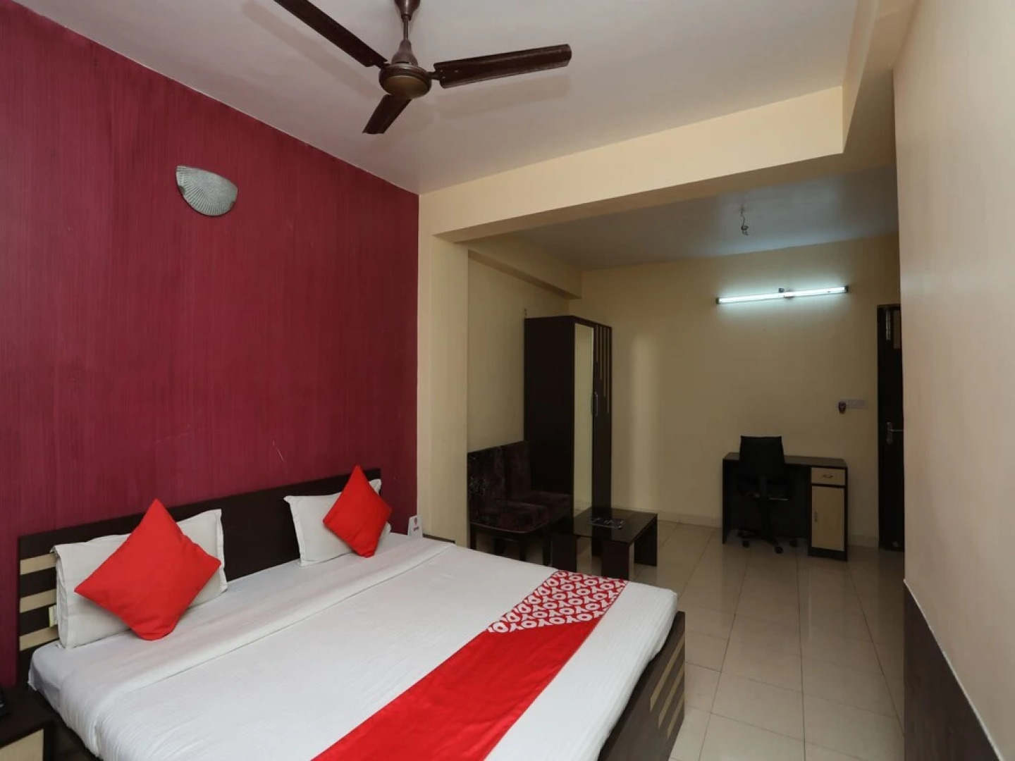 OYO 16394 Prantik Guest House