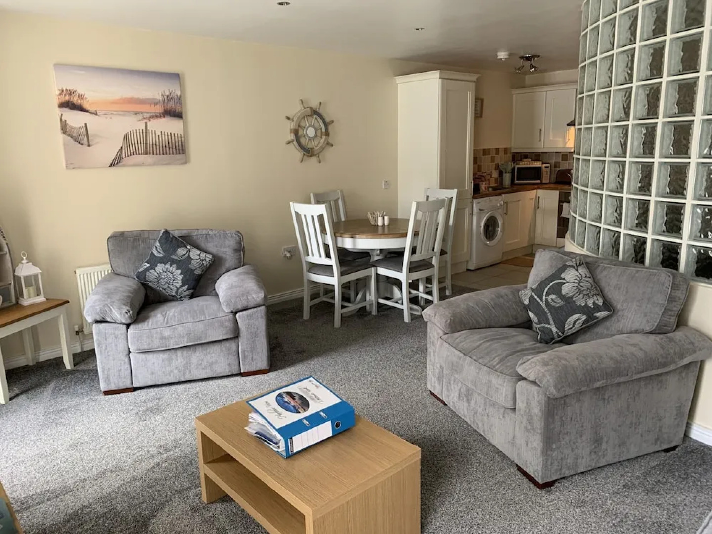 Harbour View Luxury Comfortable Holiday Apartment