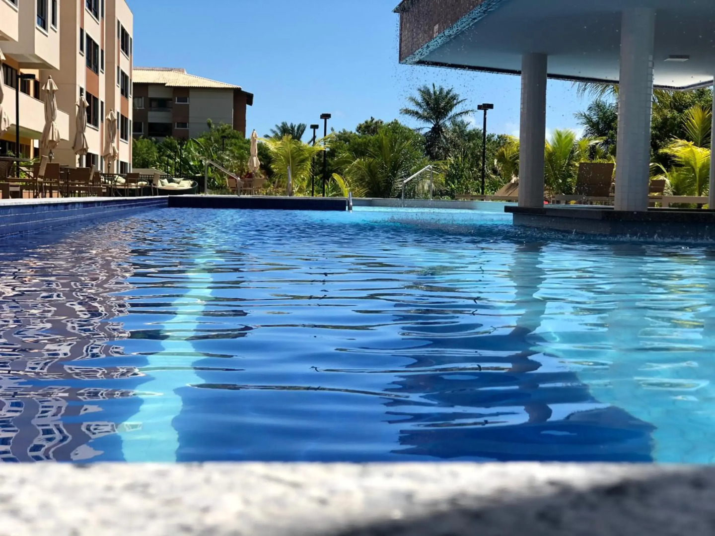 Apartamento em Guarajuba, BAHIA 1 Tudo Novinho e Finamente Decorado