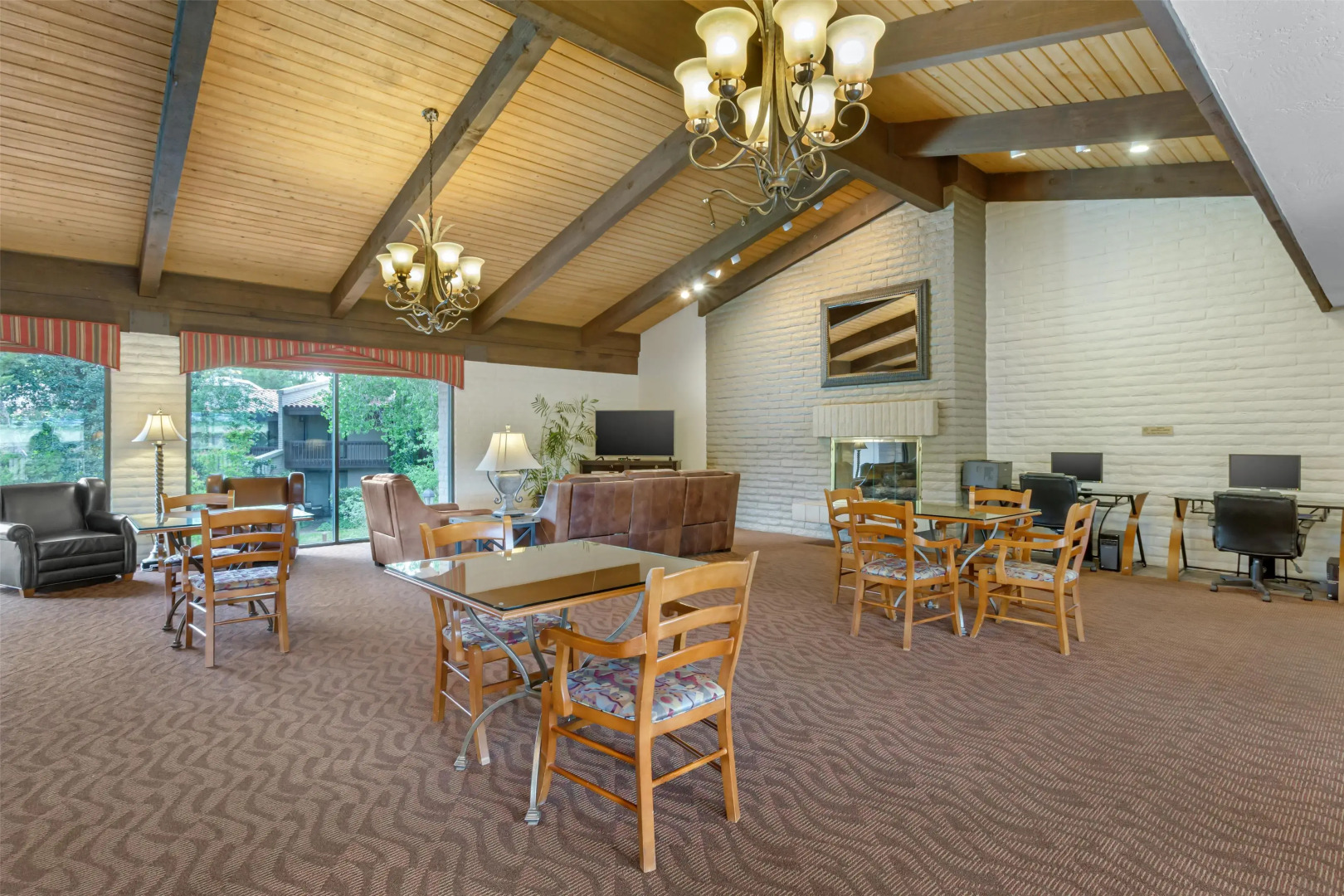 Best Western Plus Arroyo Roble Hotel & Creekside Villas