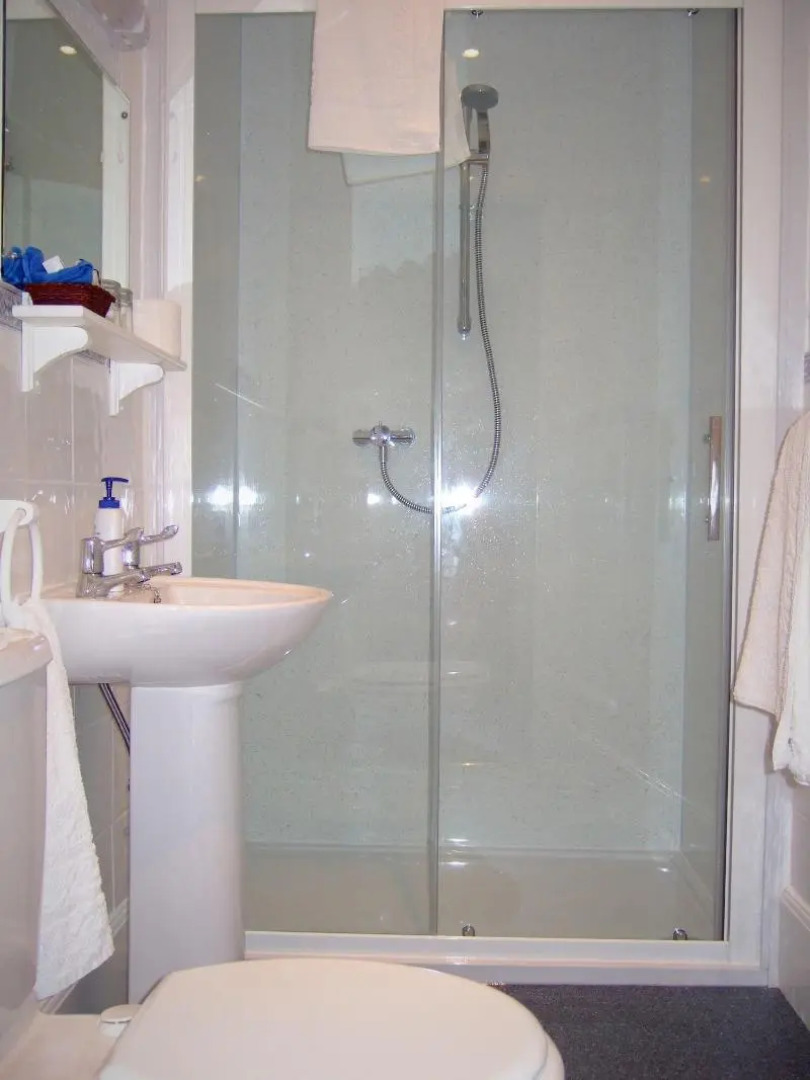 Links Side Guest House