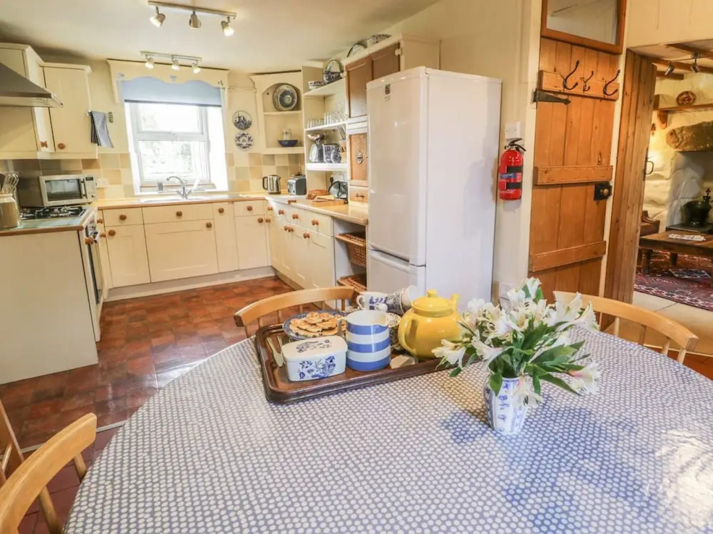 Ynys Pandy, Garndolbenmaen