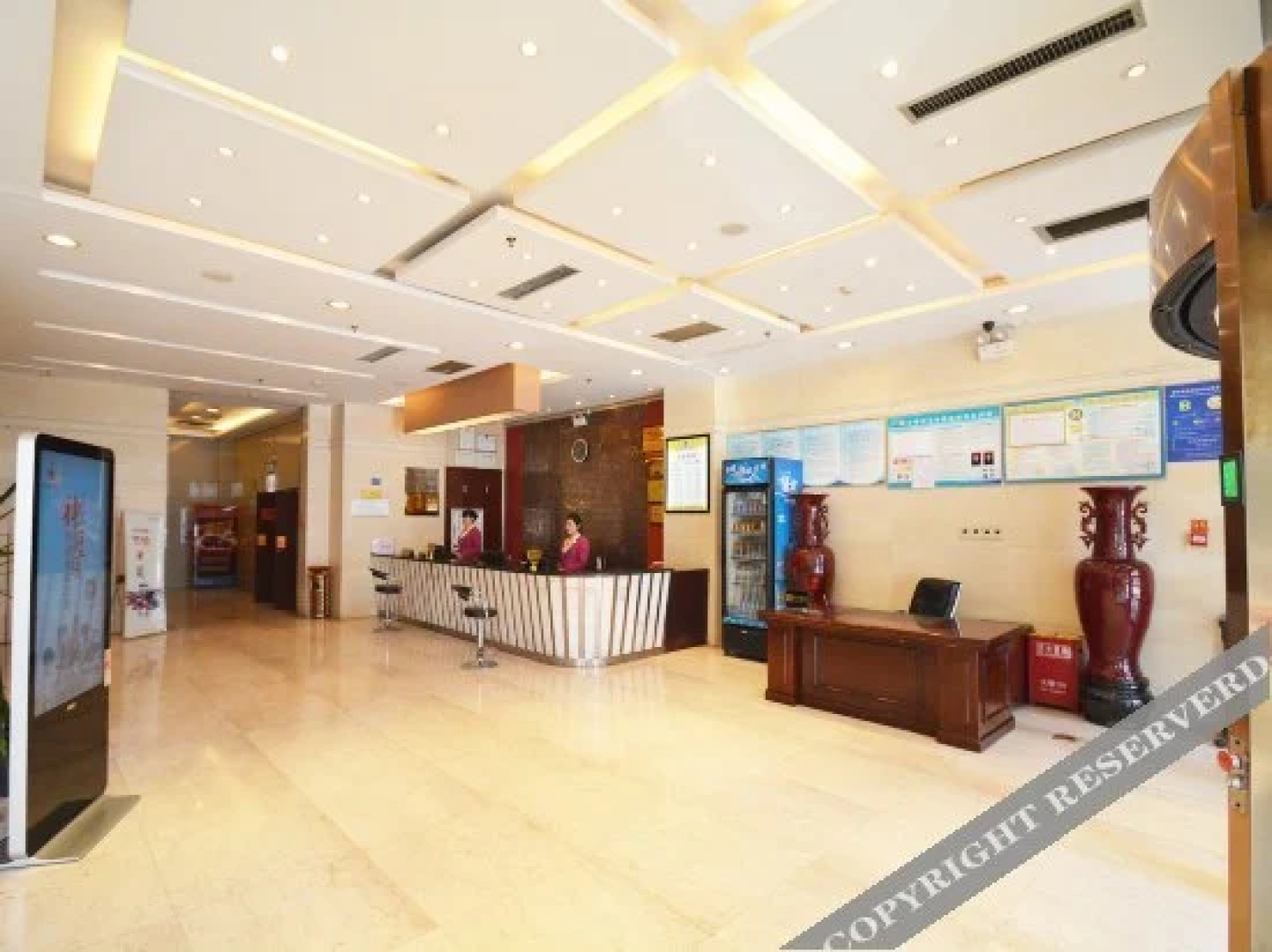 Zhongyuan Holiday Hotel