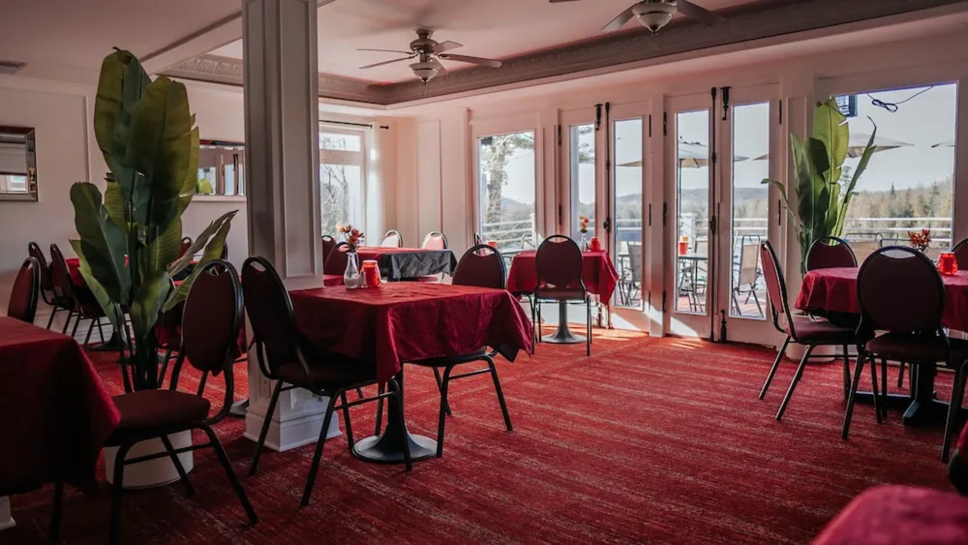 Auberge Lac du Pin Rouge