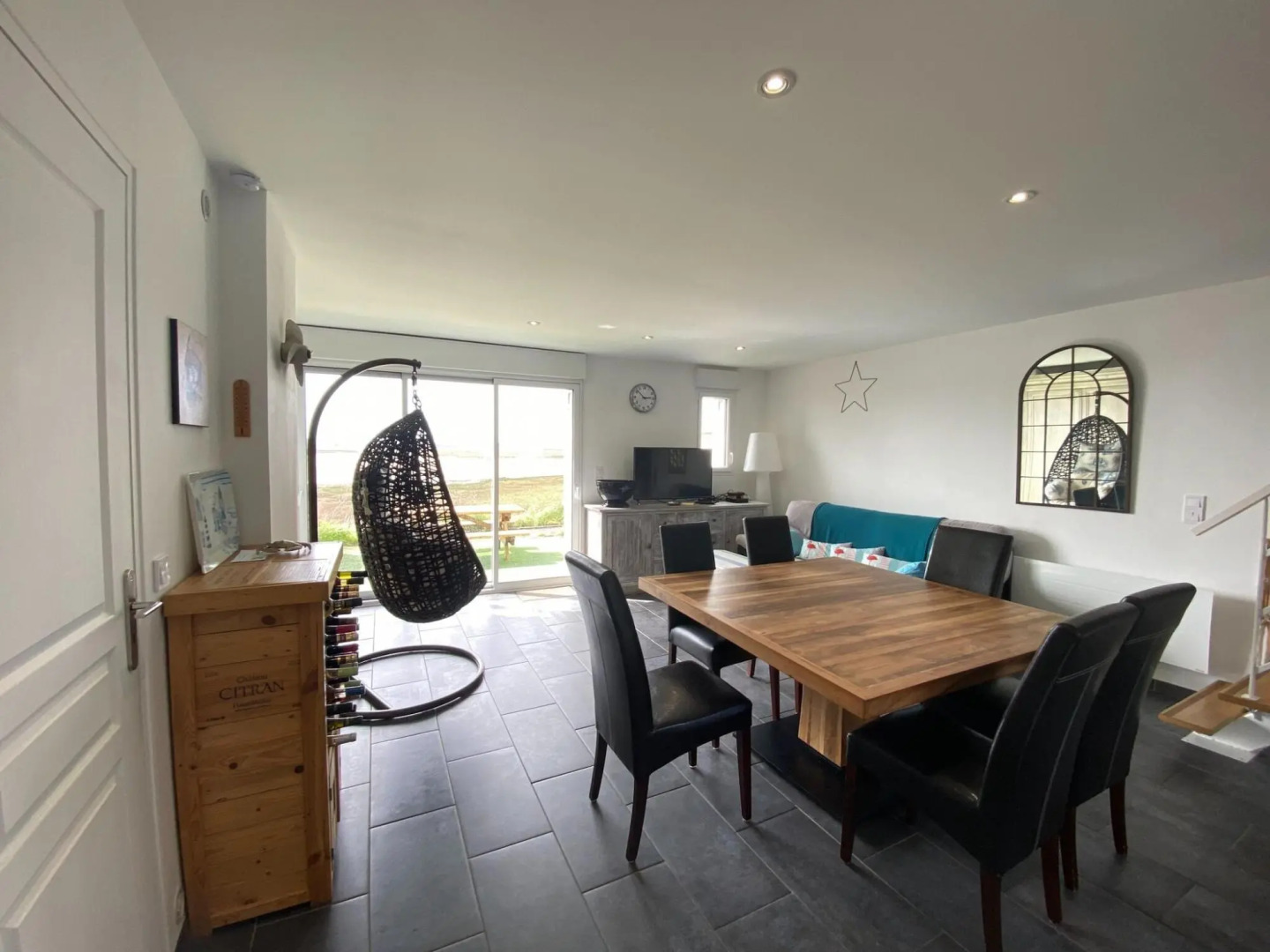 Holiday Home With sea View in Portbail