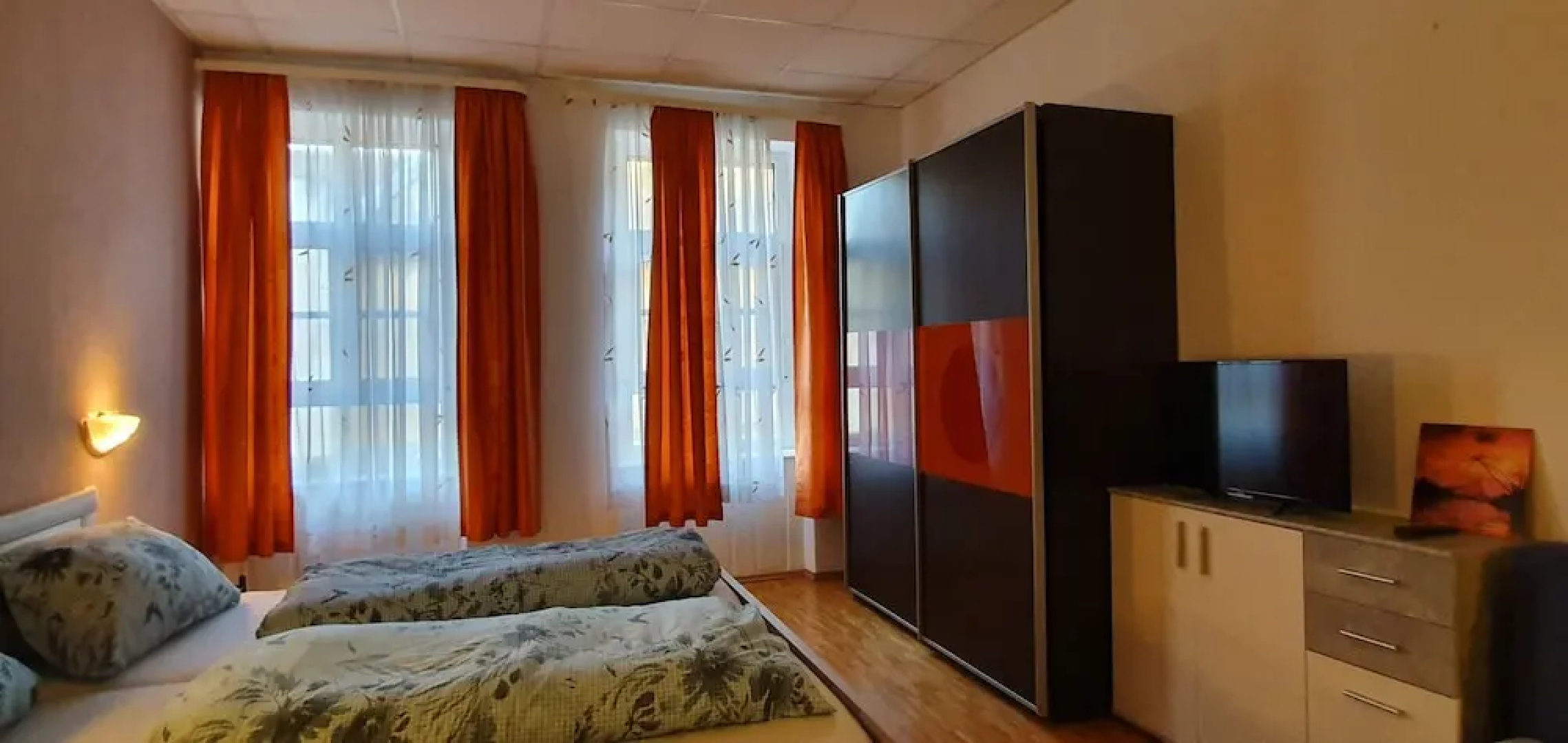 Trang Hotel