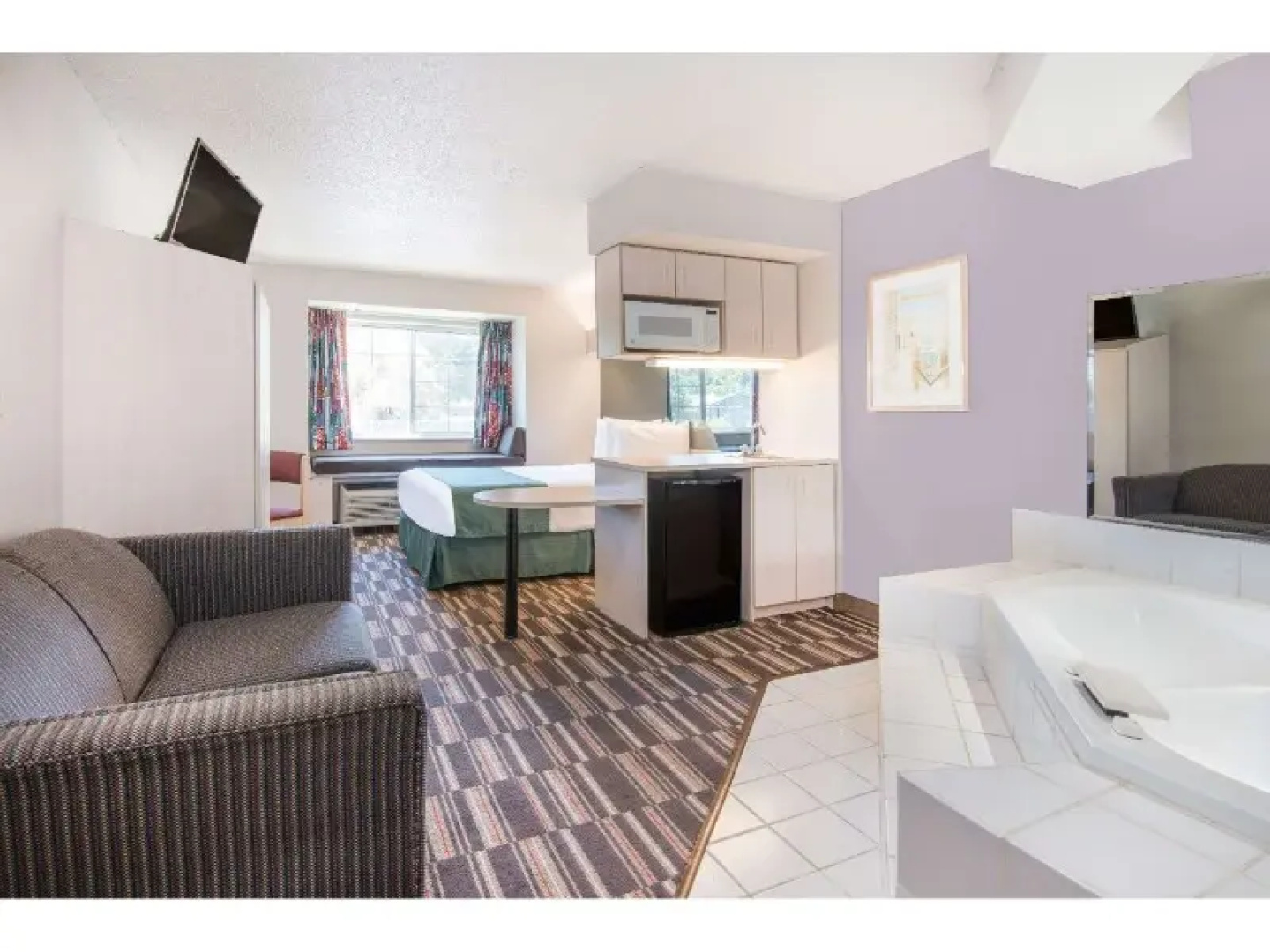 Microtel Inn & Suites Claremore