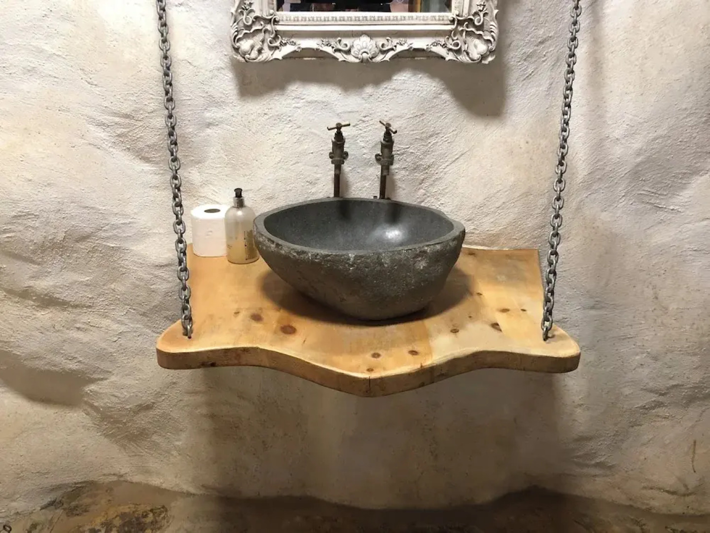 Monument Field South Brent