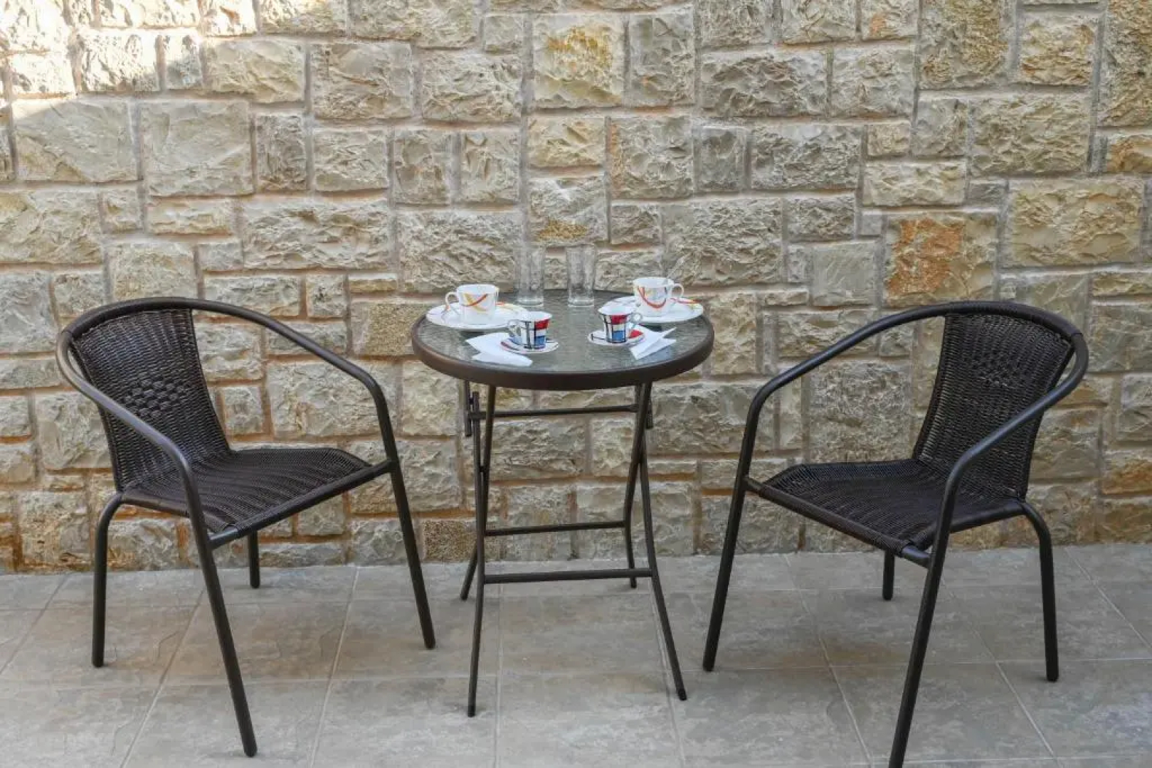 ΑΡΙΩΝ Village & Suites