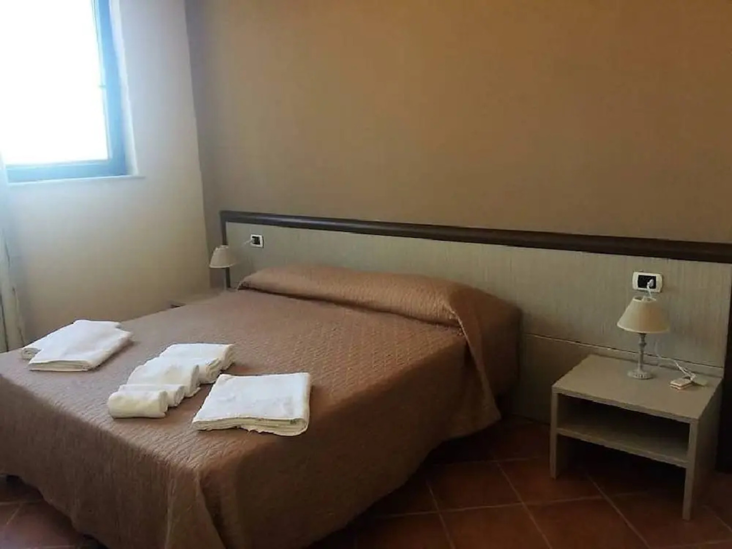 Villa Egadi con Piscina e Campo da Tennis