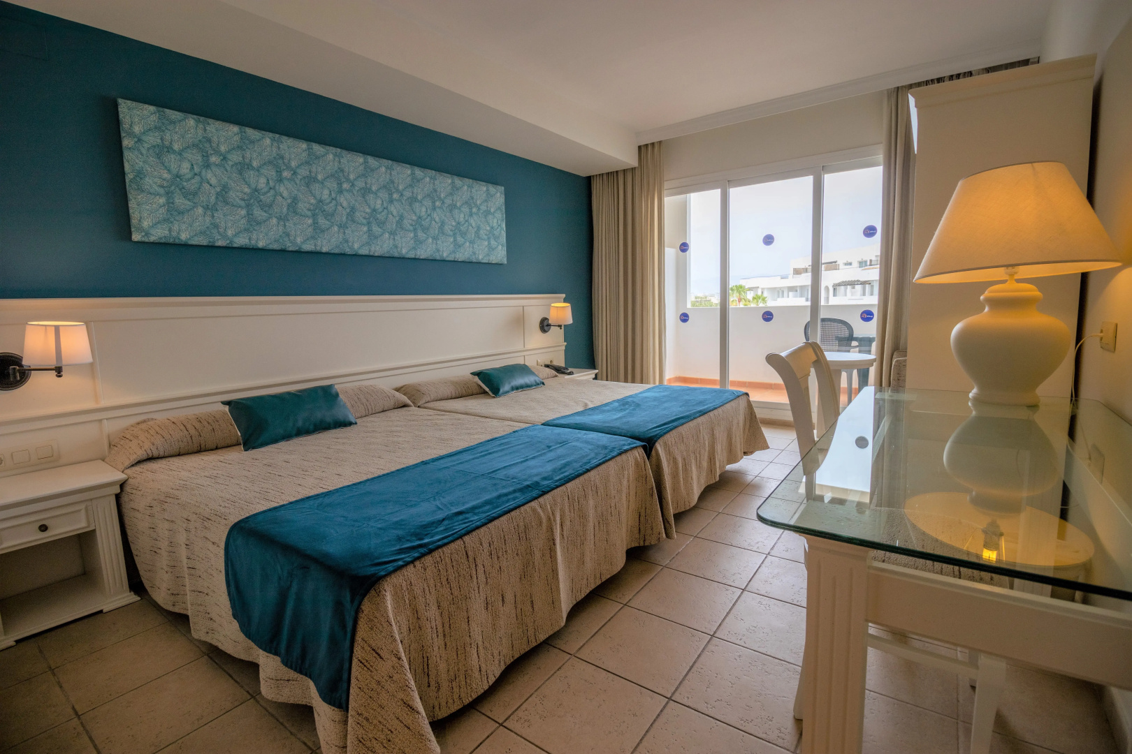 Ohtels Cabogata
