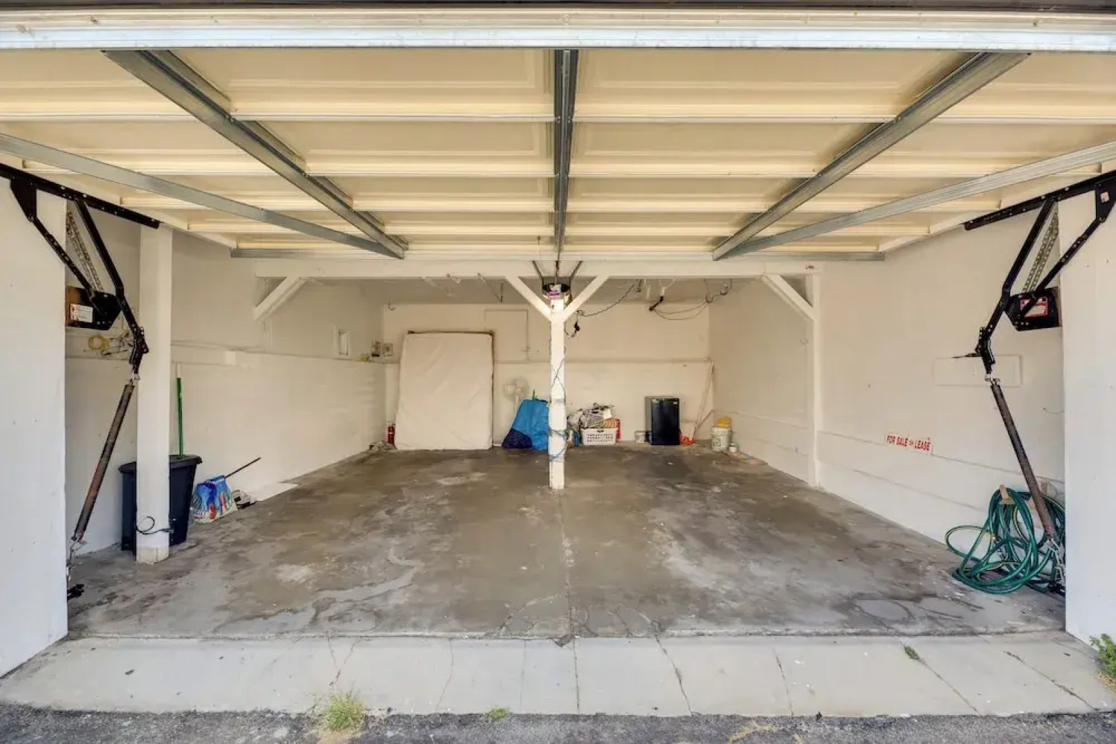 Sunny Manhattan Beach Apt w/ Vibrant Ocean Views