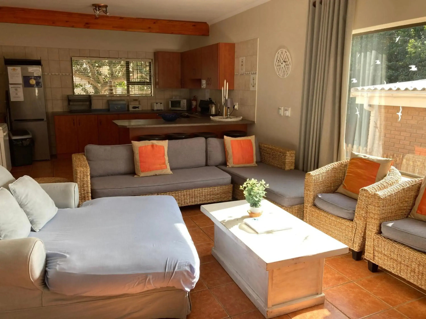 Pole Pole holiday home