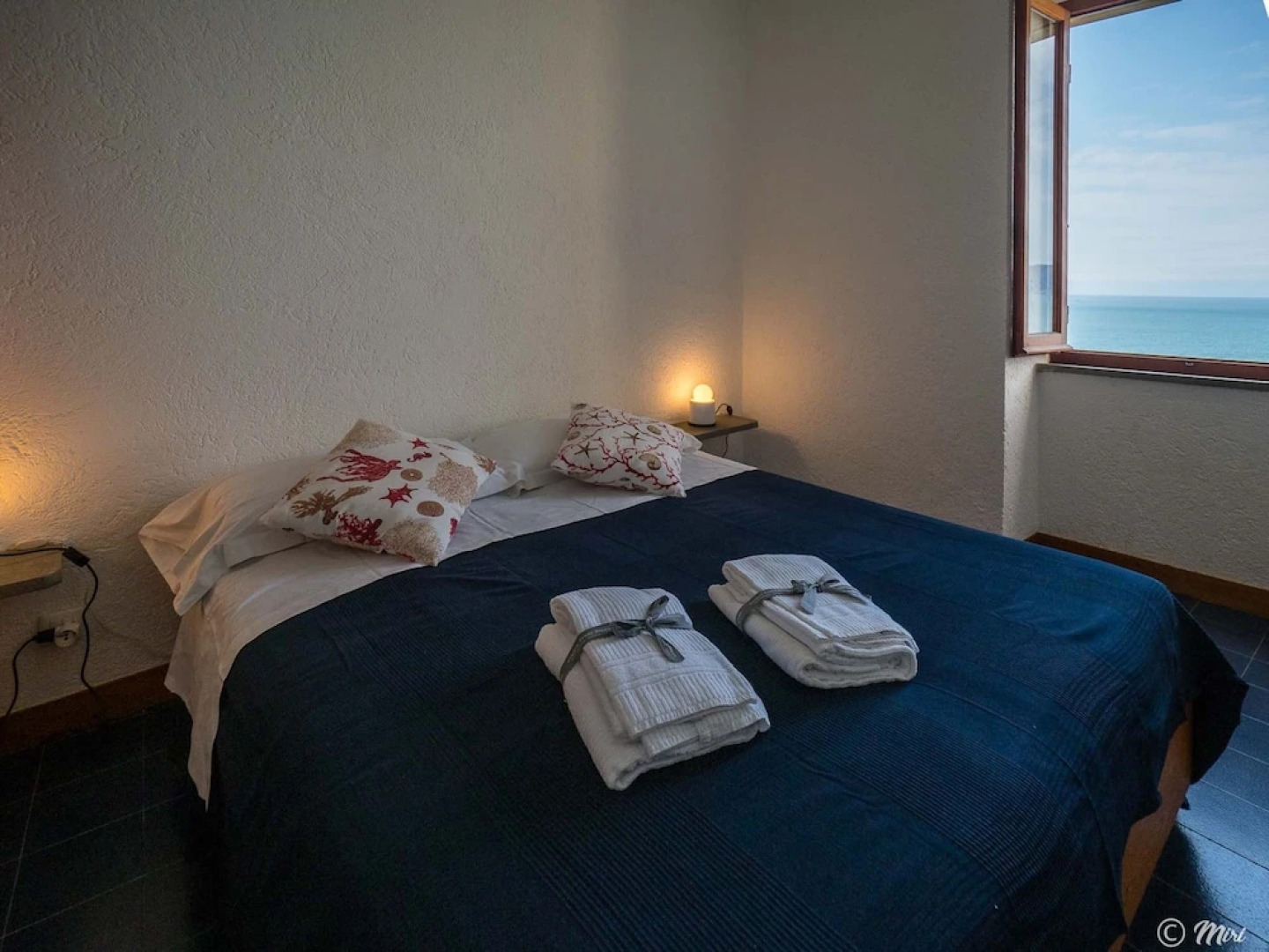 Il Baluardo Sea View Apartment on the Cliff