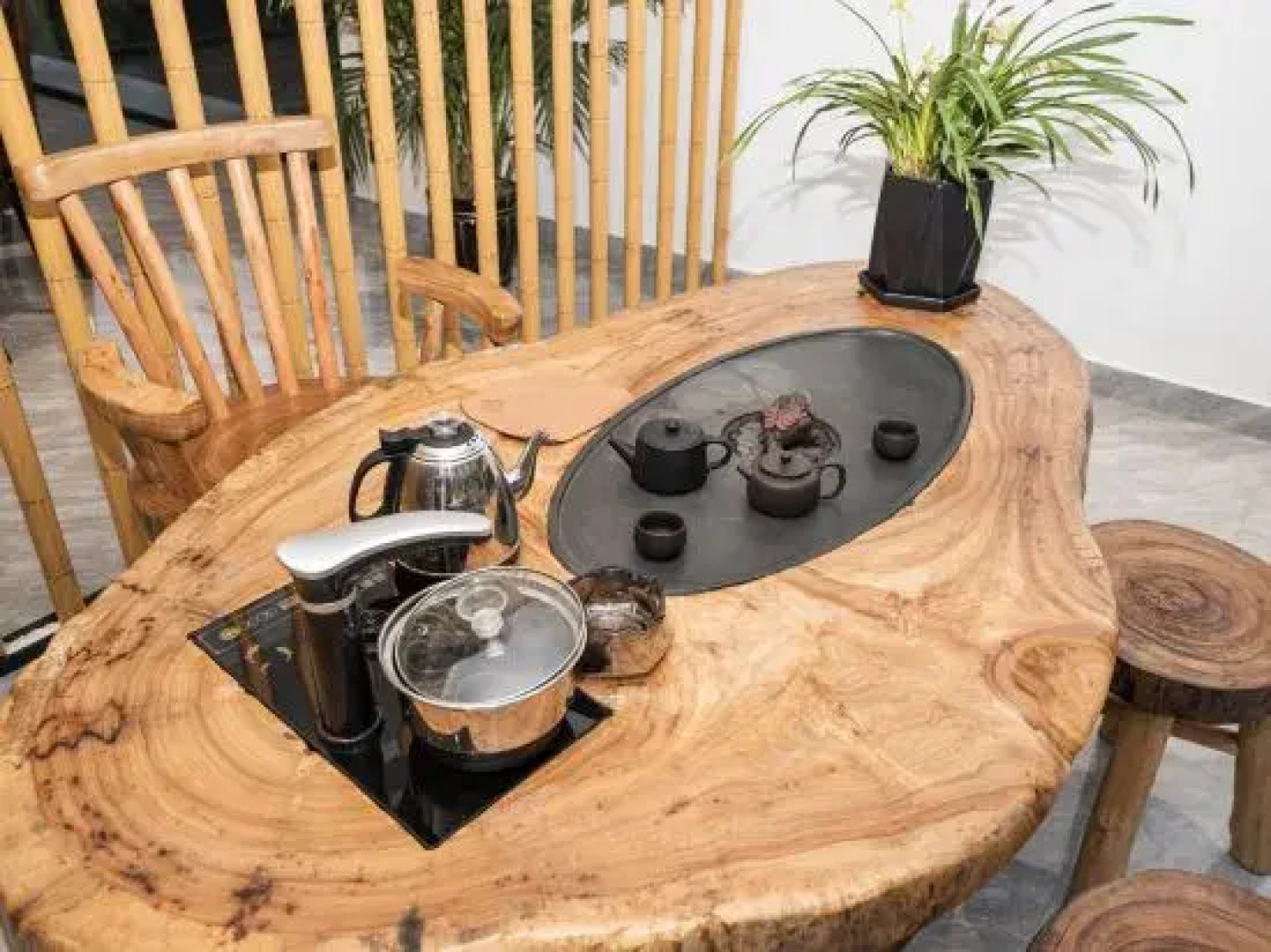 Qiannan Bamboo Sea Yanqi. Private Tang Homestay