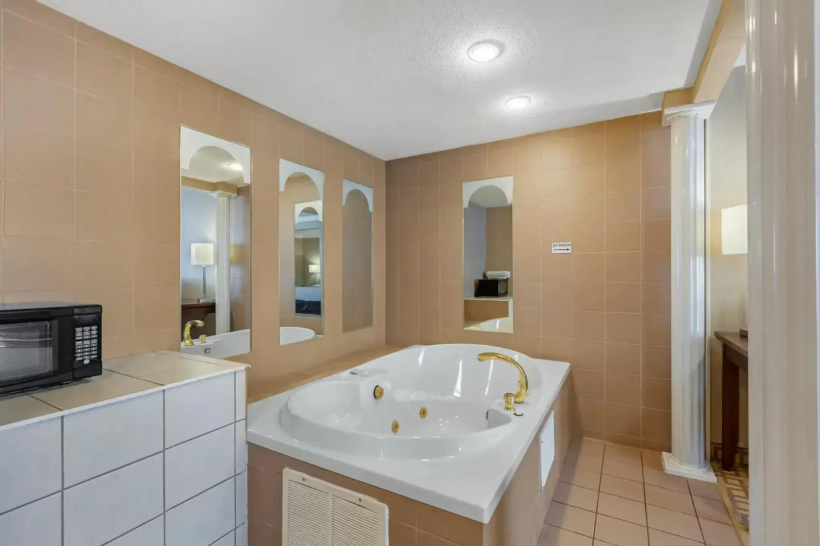 Quality Inn & Conference Centre