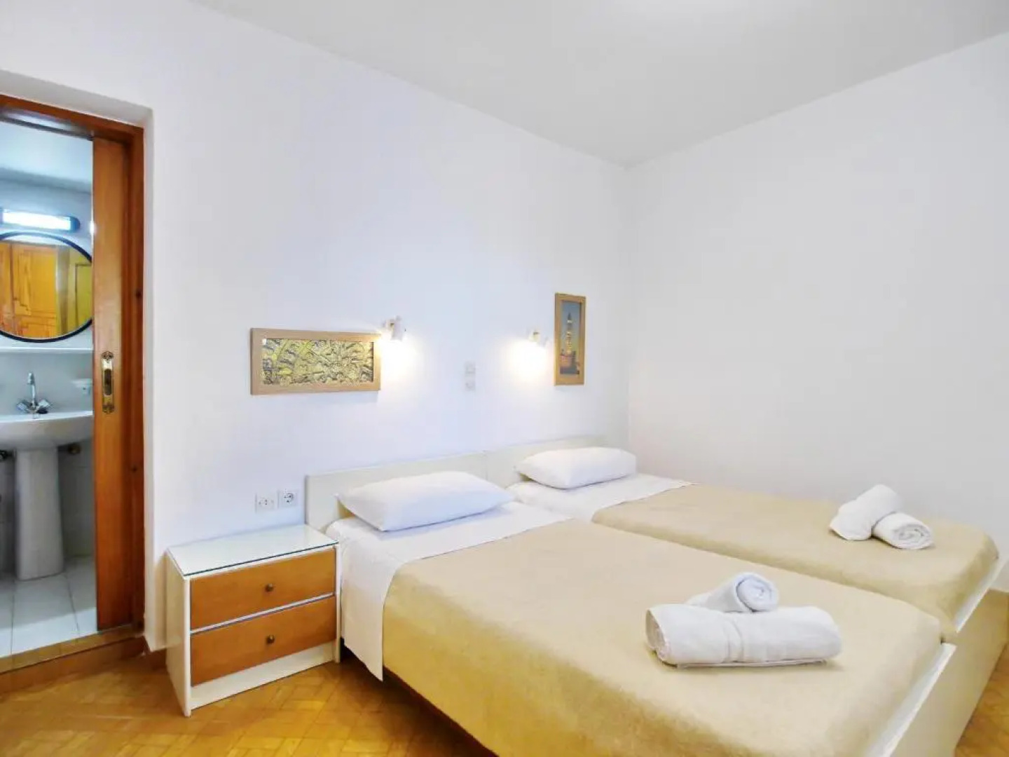 Rouladina Apartments