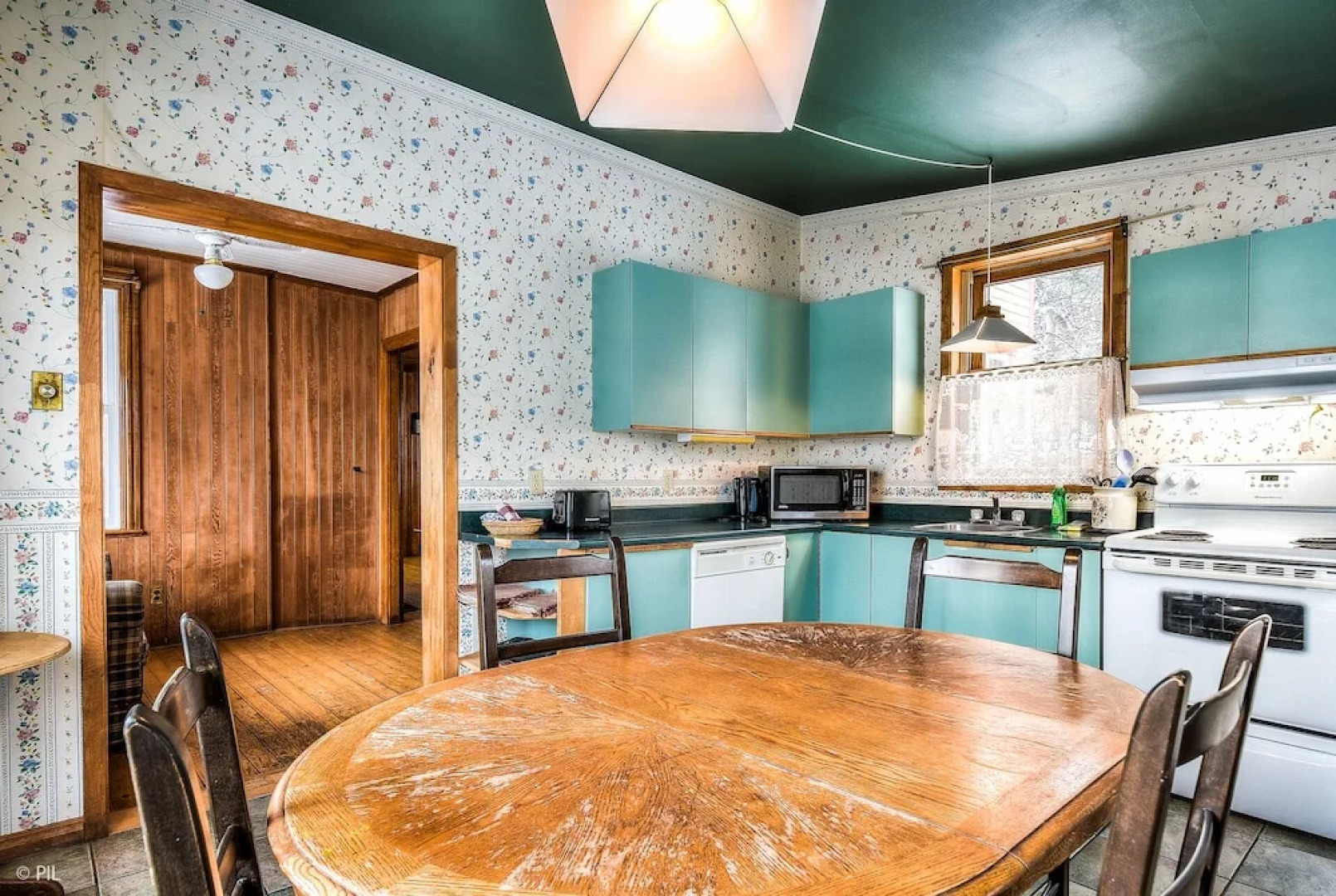 Auberge La Porte Rouge