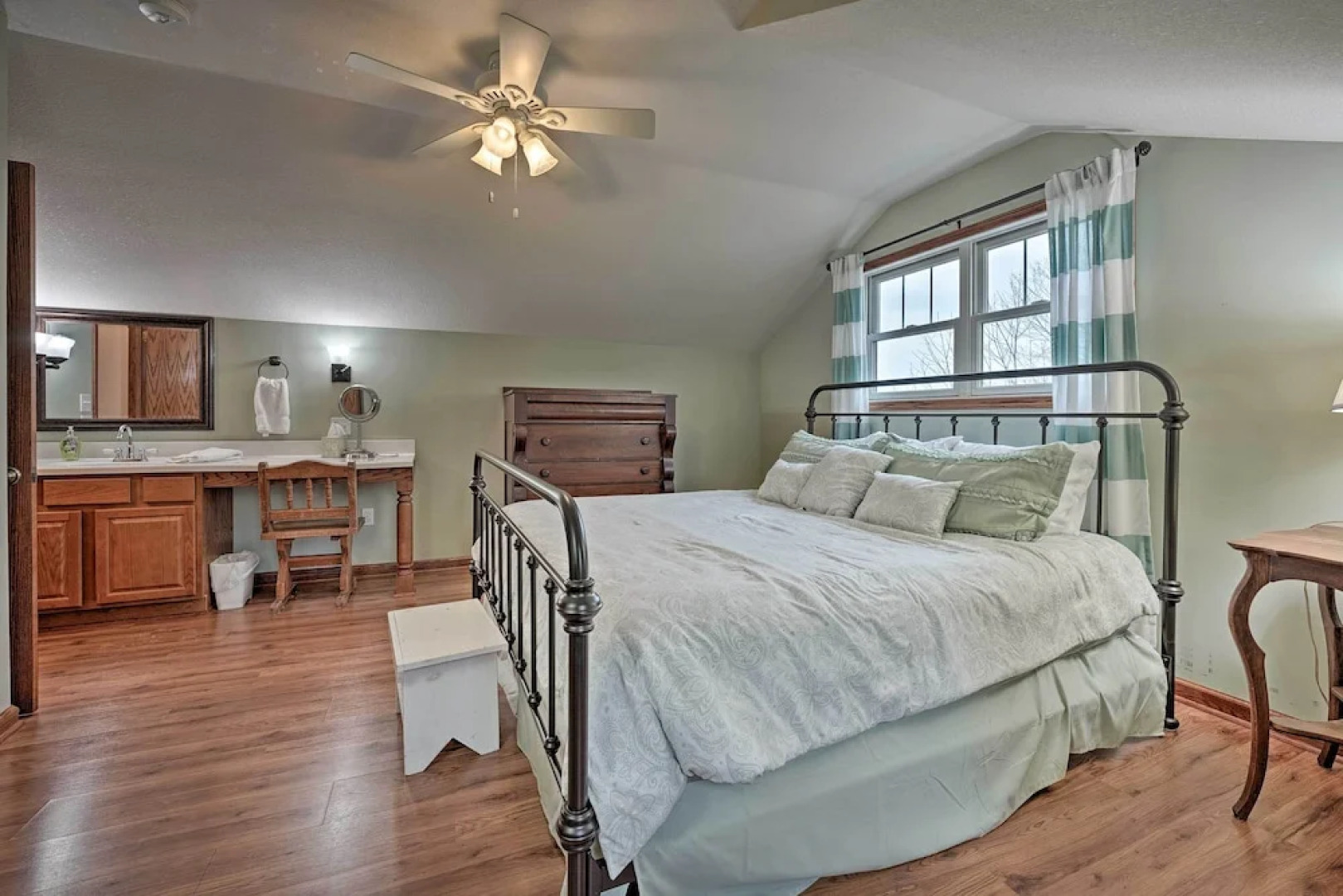 Lake Michigan Waterfront Home: 1 Mile to Downtown!