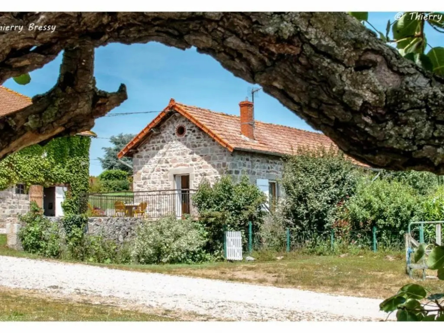 Gîte Saint-André-d'Apchon, 3 pièces, 5 personnes - FR-1-496-143
