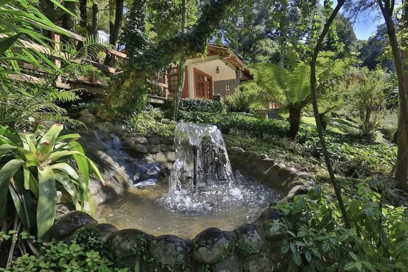 Pousada Casa de Pedra