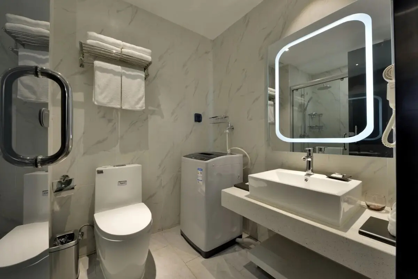 Mercure Taiyuan Changfeng Street