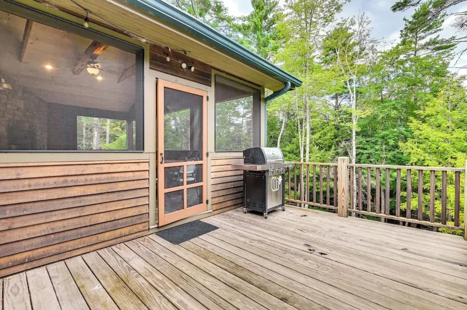 Tree Tops Retreat ~ 19 Mi to Lake George!