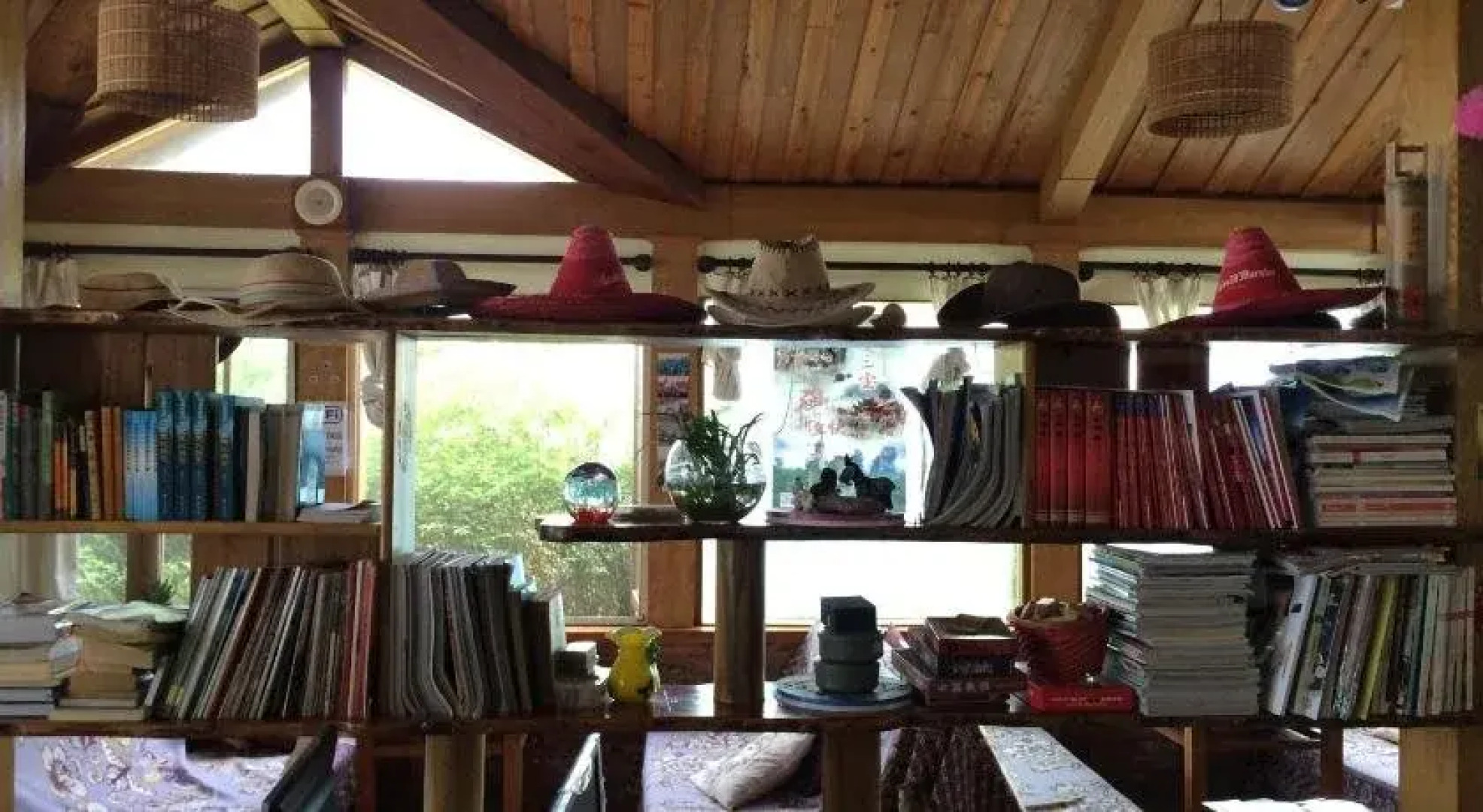 Zhangjiajie Zhongtian International Hostel