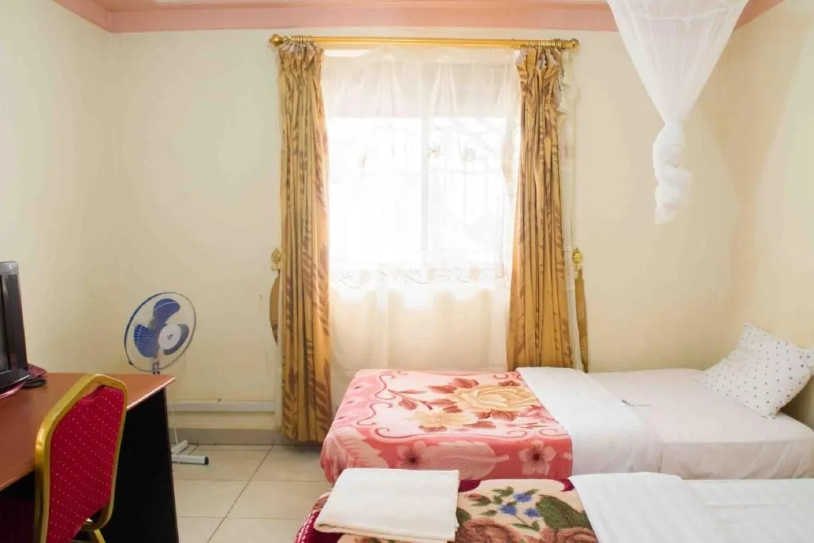 Hotel Nok Continental