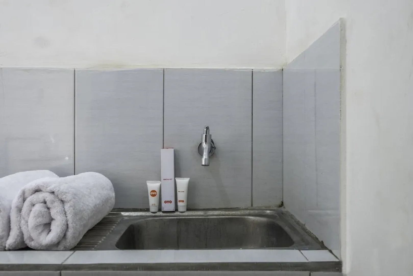 OYO 1717 Wisma Fisio Syariah