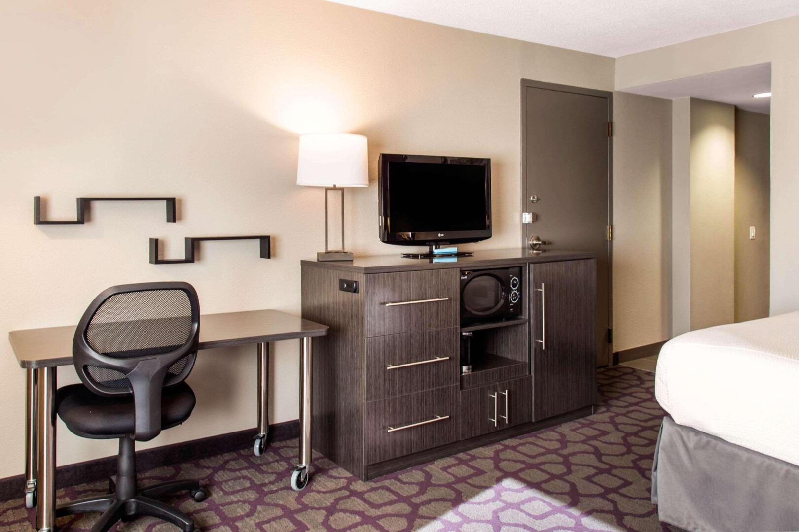 Comfort Inn Largo-Washington DC East